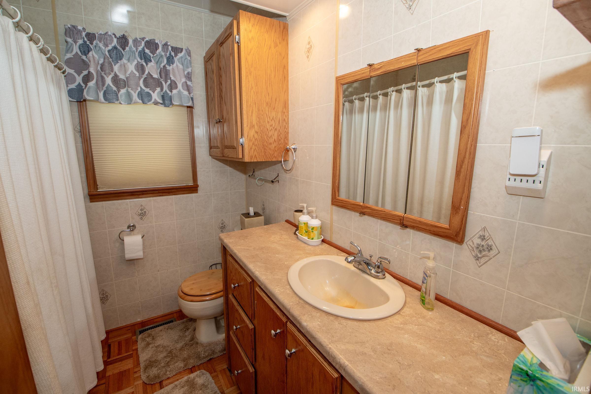 Photo 11 of 9274 W HARPER LAKE Road