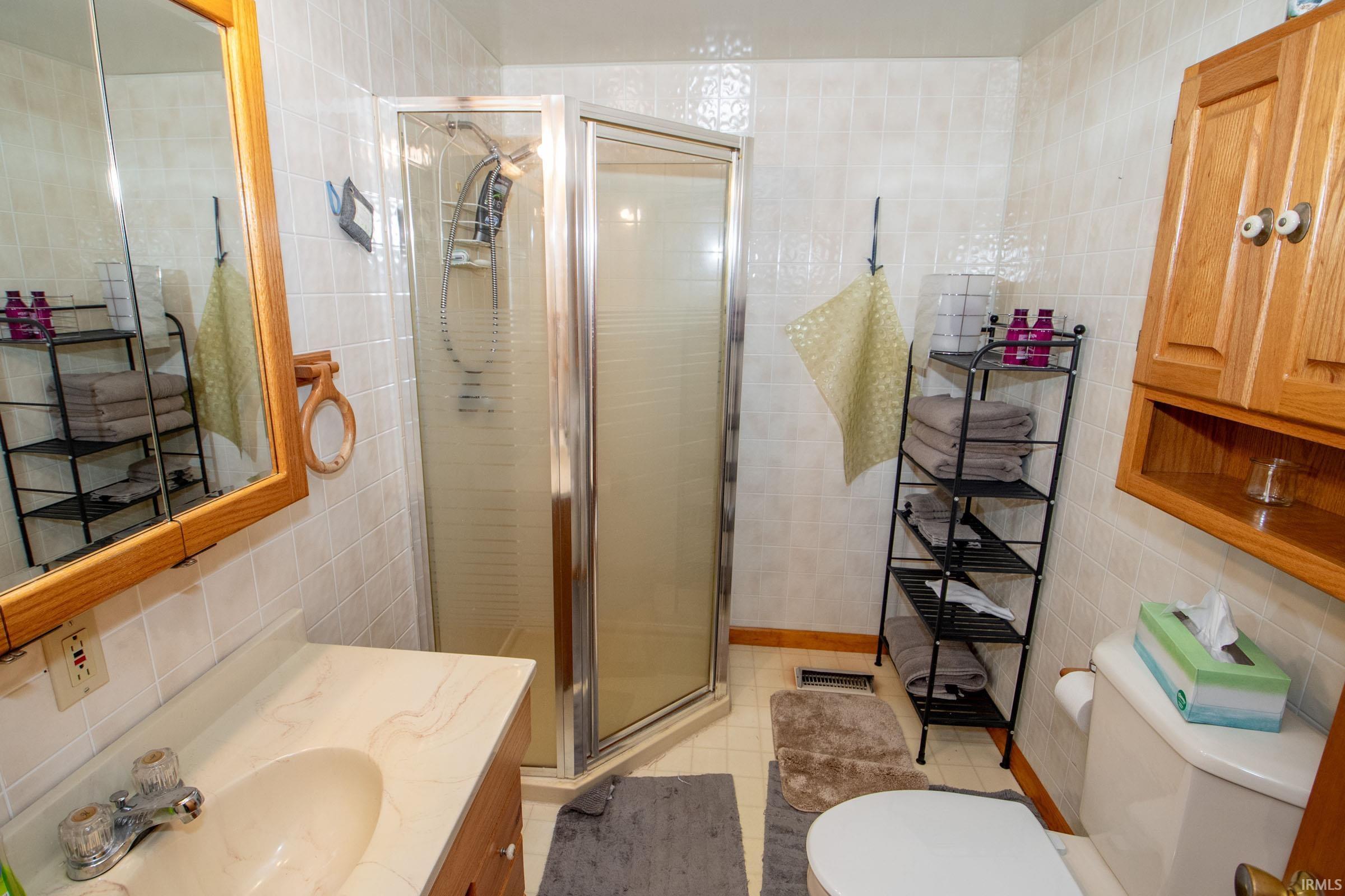 Photo 18 of 9274 W HARPER LAKE Road