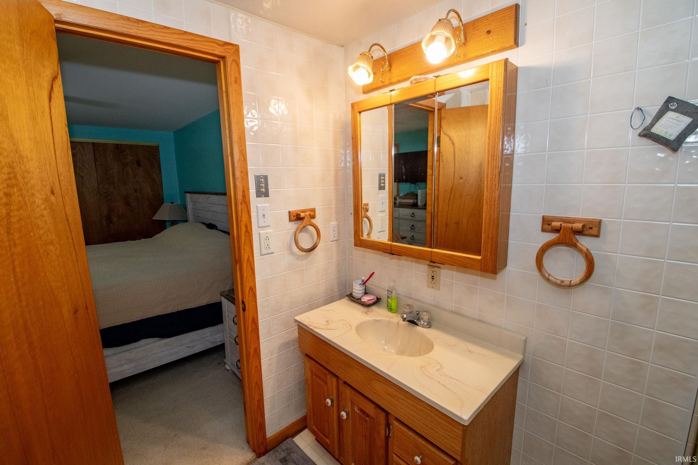 Photo 19 of 9274 W HARPER LAKE Road