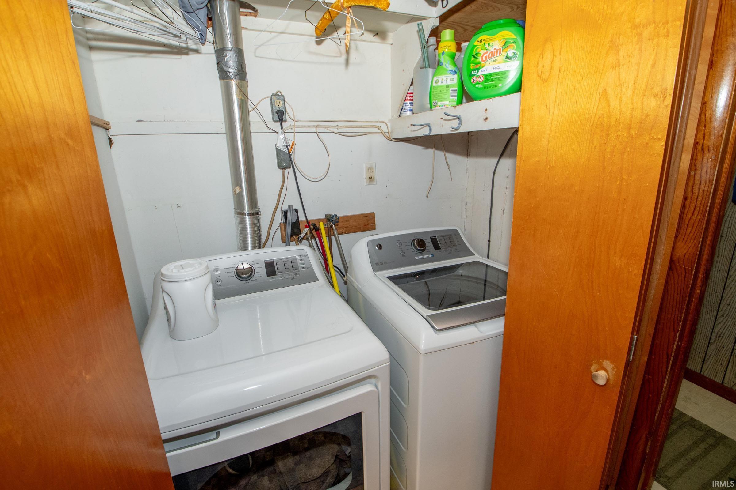 Photo 21 of 9274 W HARPER LAKE Road