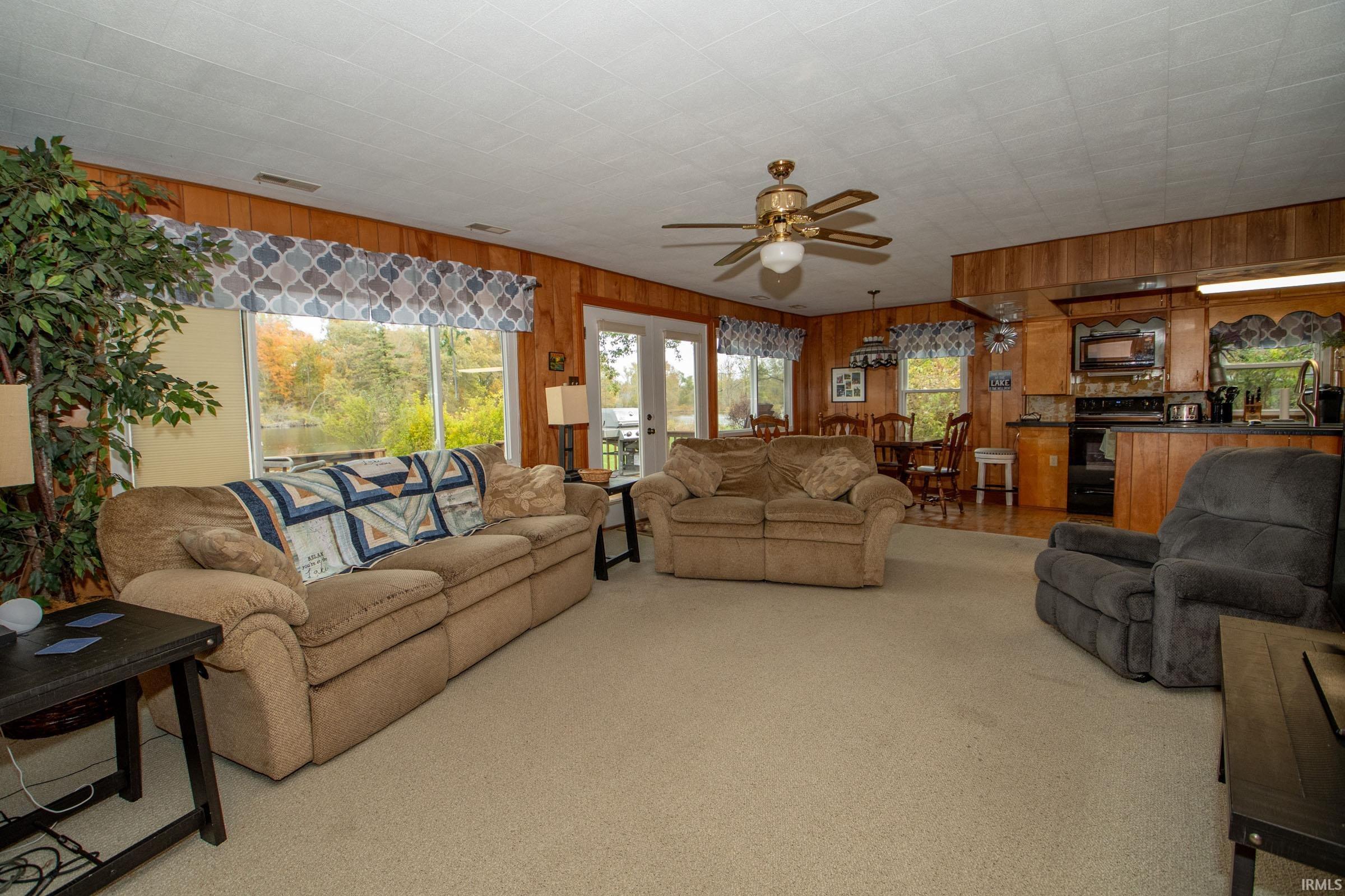 Photo 6 of 9274 W HARPER LAKE Road