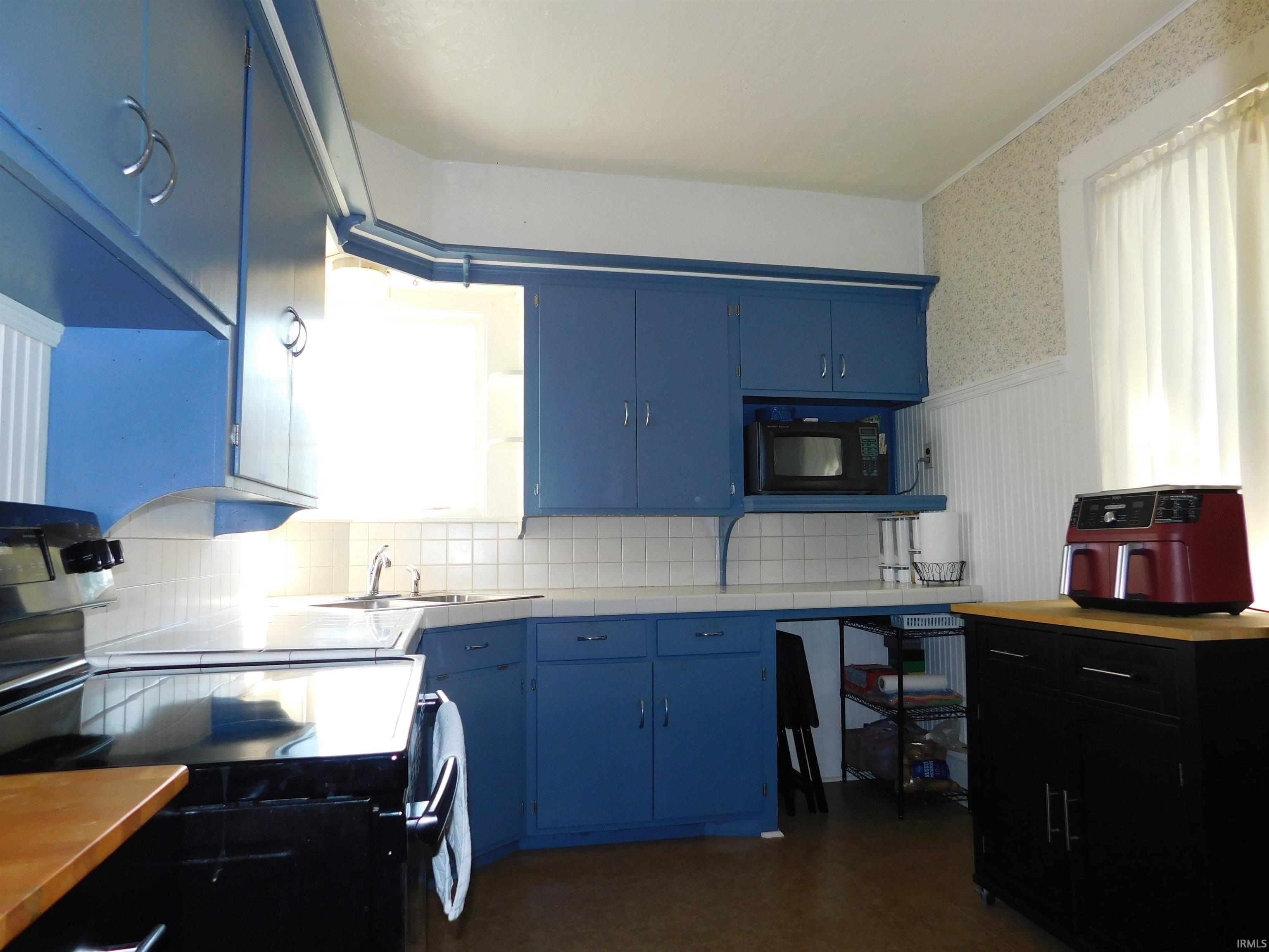 Photo 9 of 11411 W 800 S