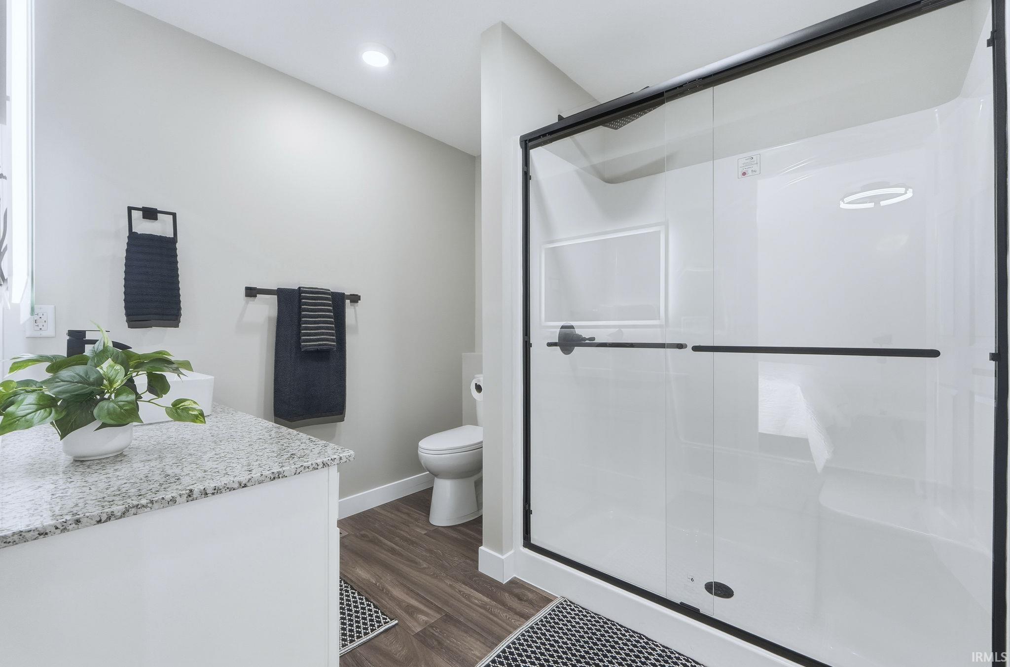 Photo 21 of 2812 Drexel Avenue