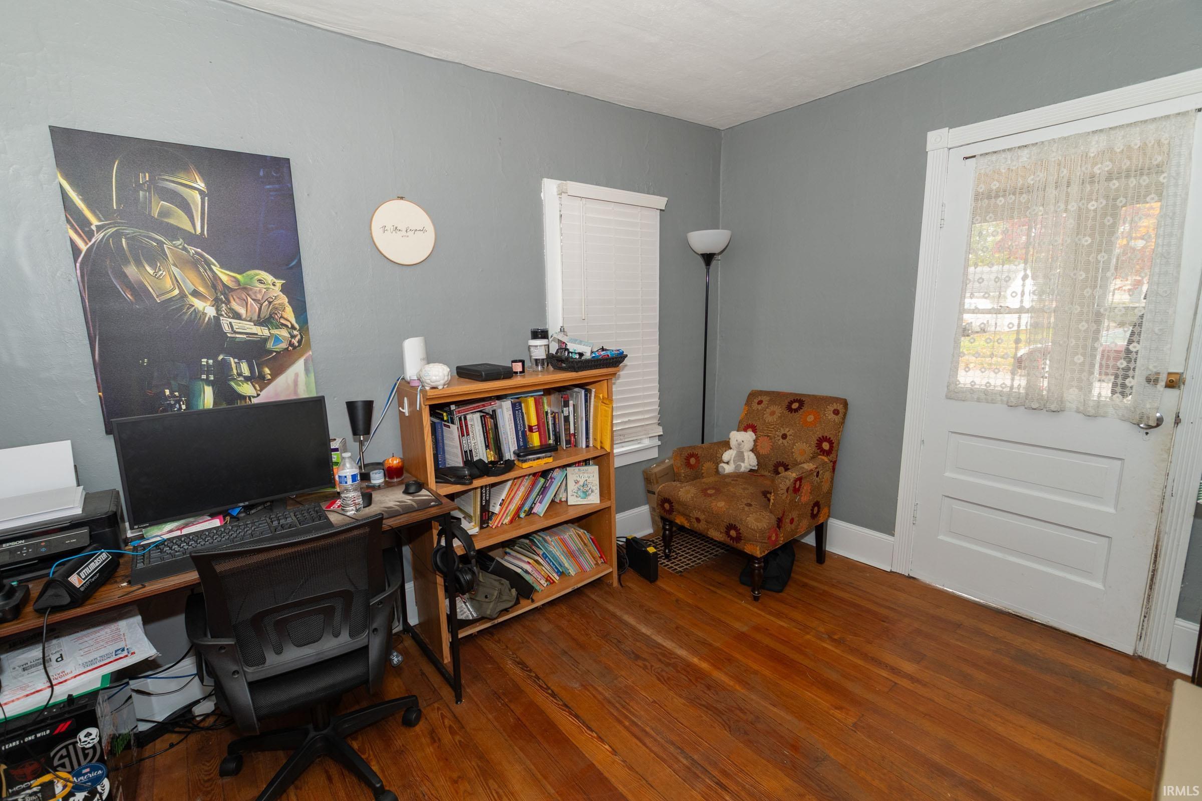 Photo 15 of 223 Kenwood Avenue