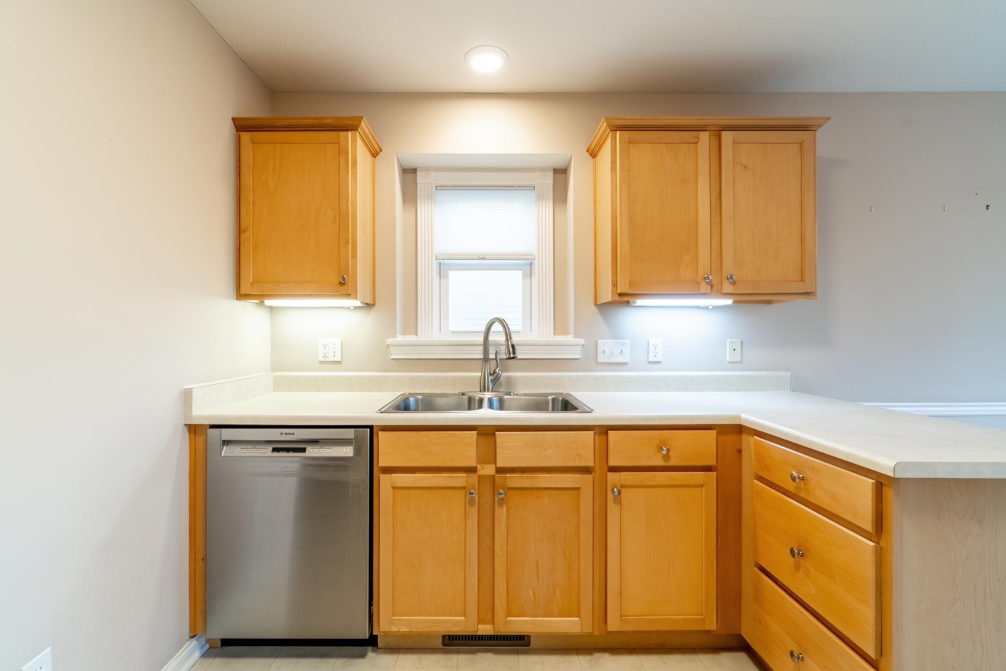 Photo 14 of 6717 Creekwood Lane