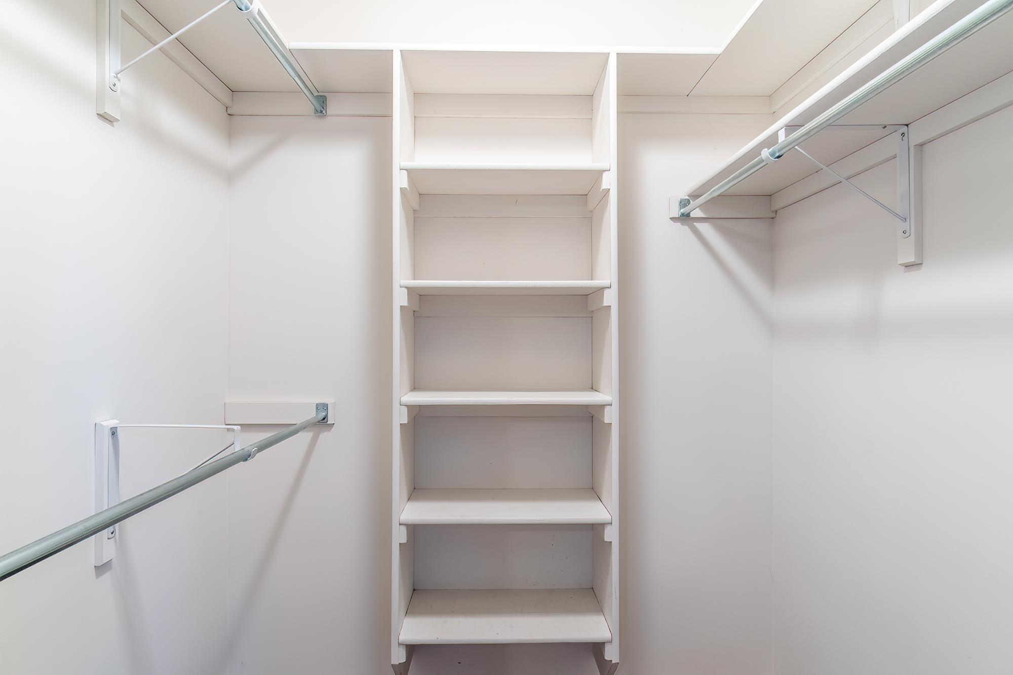 Photo 23 of 6717 Creekwood Lane