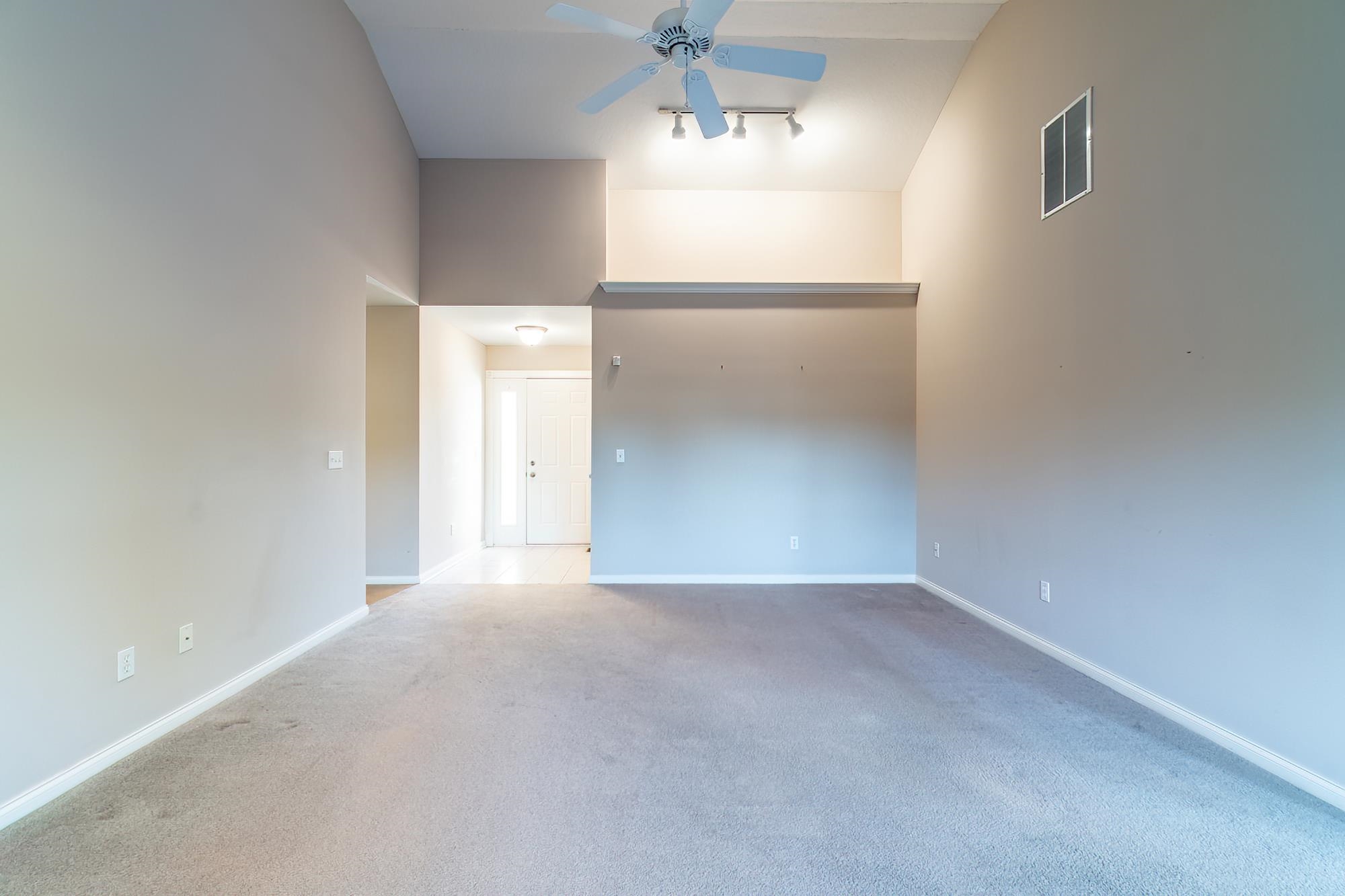 Photo 7 of 6717 Creekwood Lane