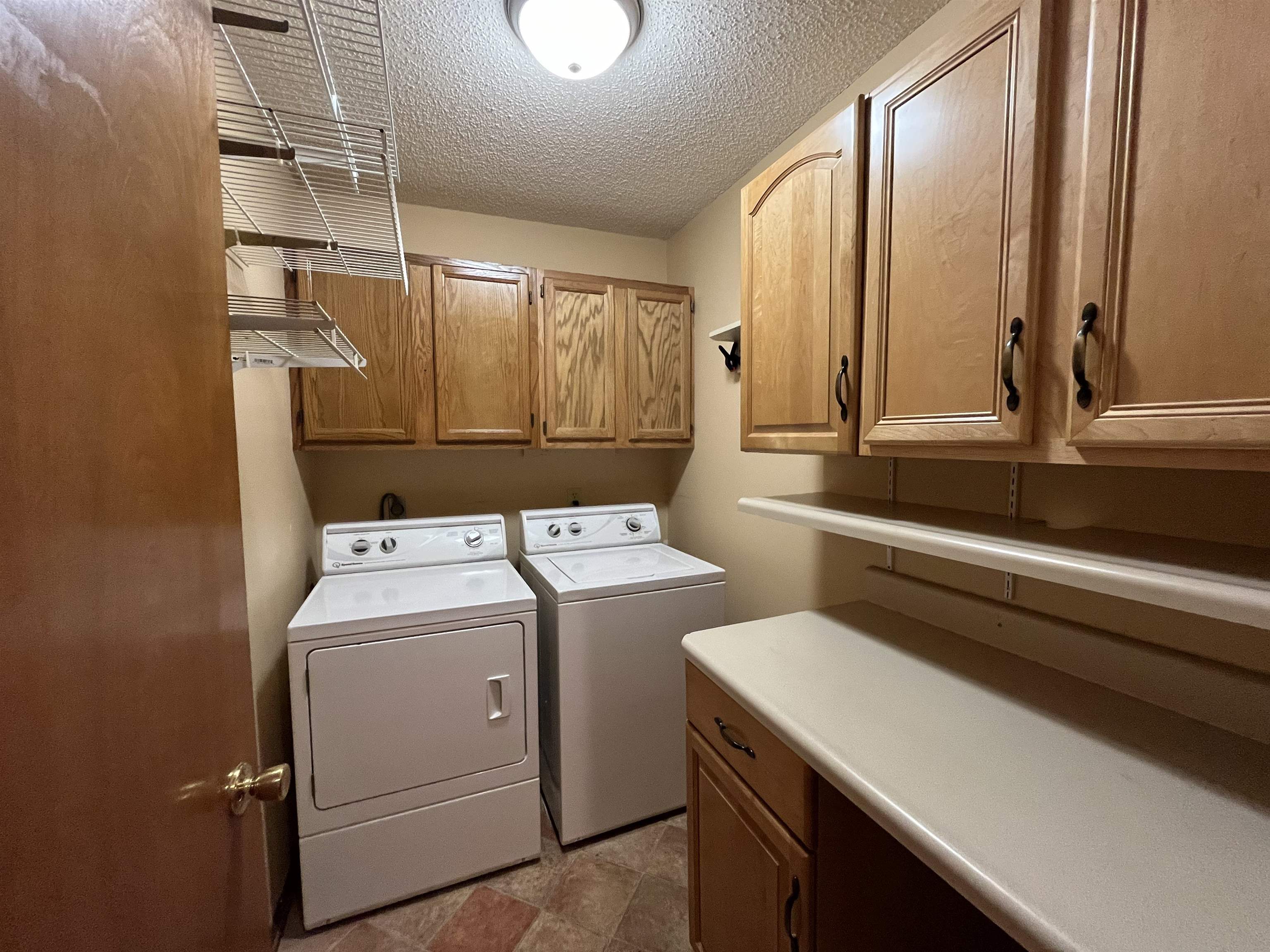 Photo 21 of 5925 Gate Tree Lane