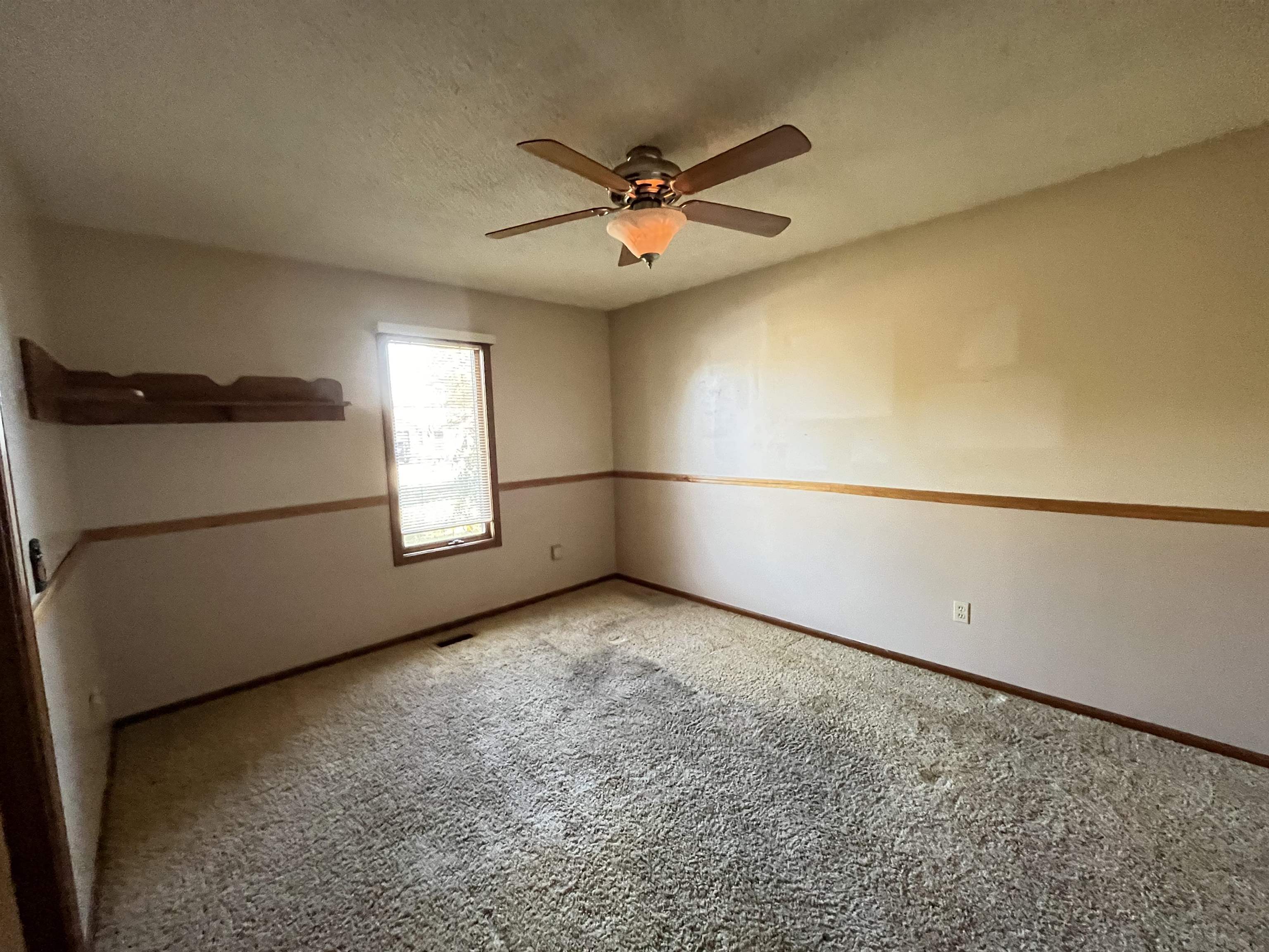 Photo 25 of 5925 Gate Tree Lane