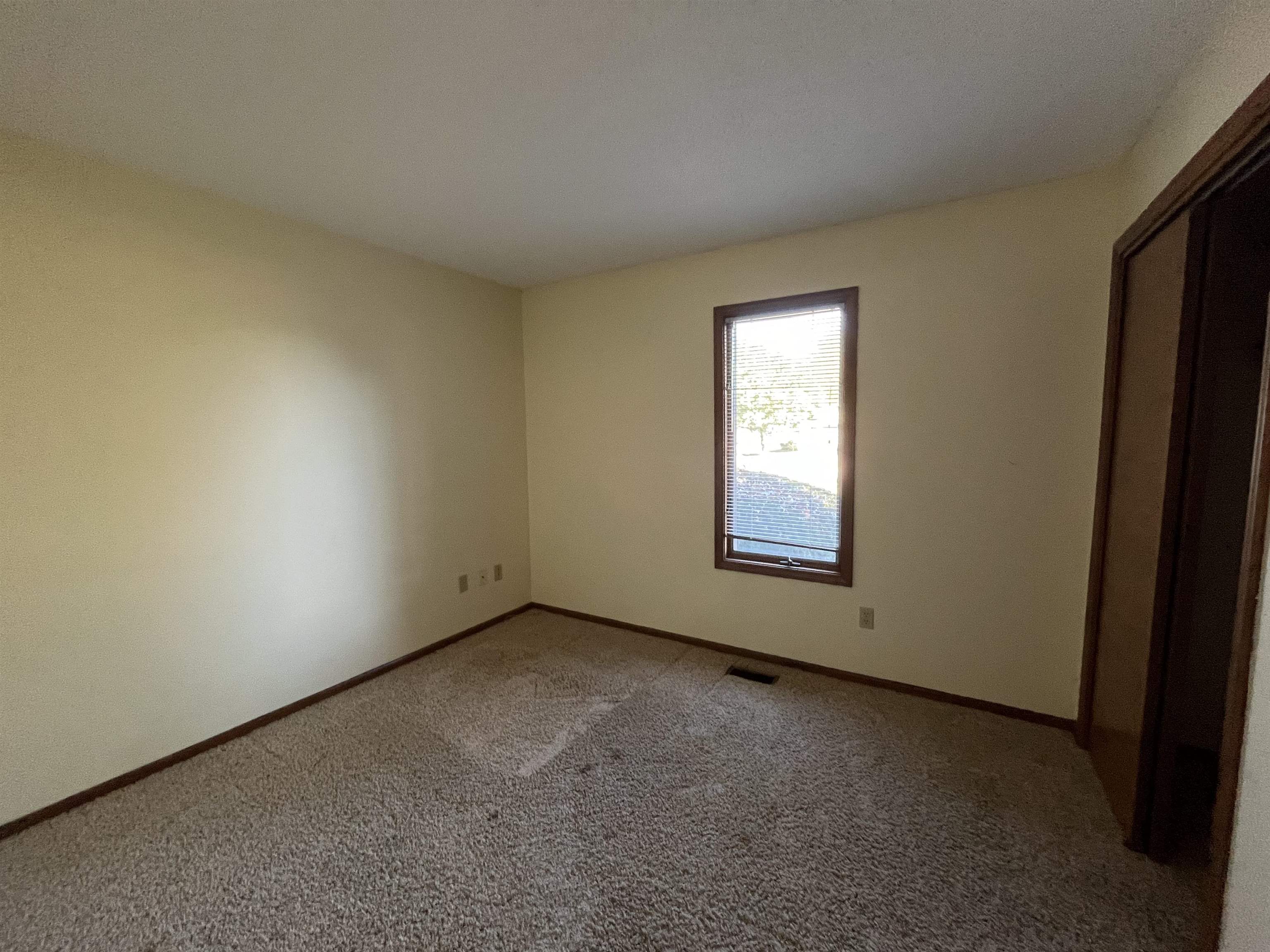 Photo 27 of 5925 Gate Tree Lane