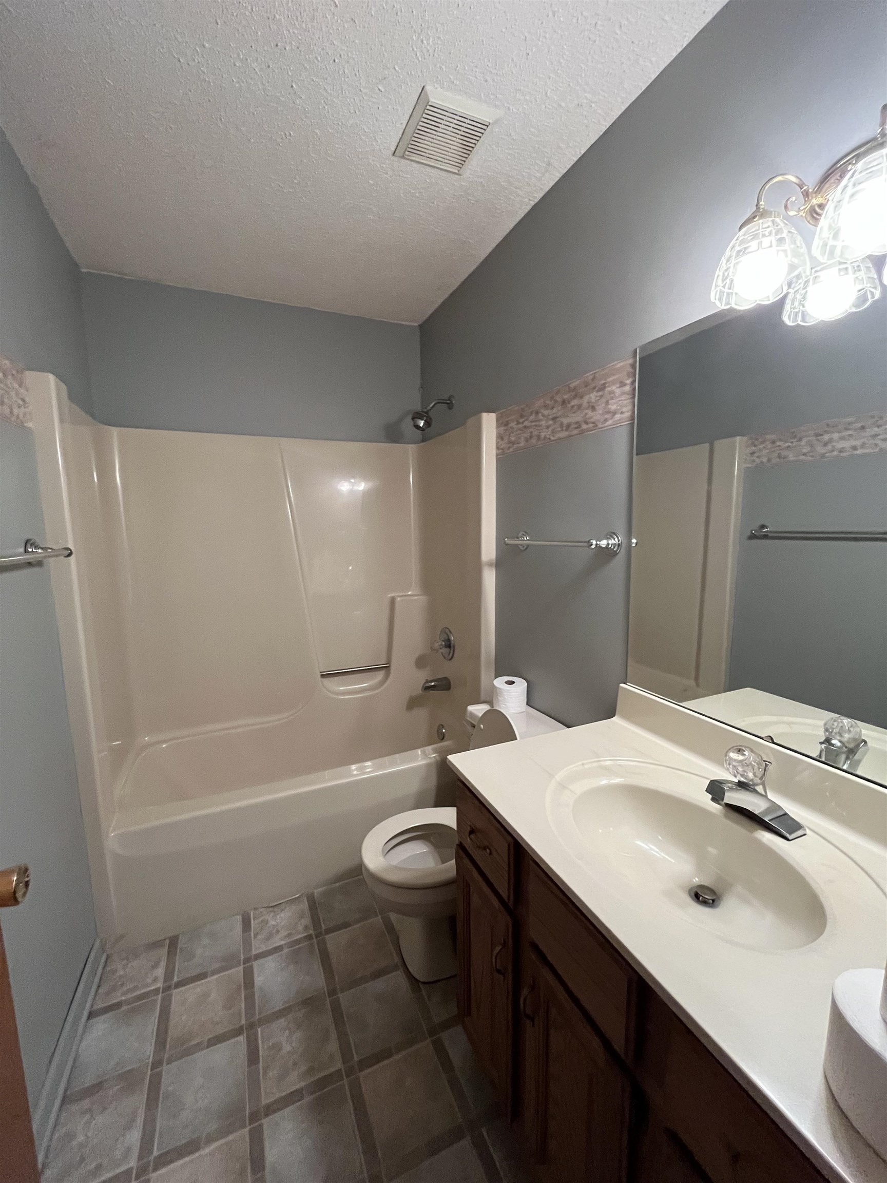 Photo 32 of 5925 Gate Tree Lane