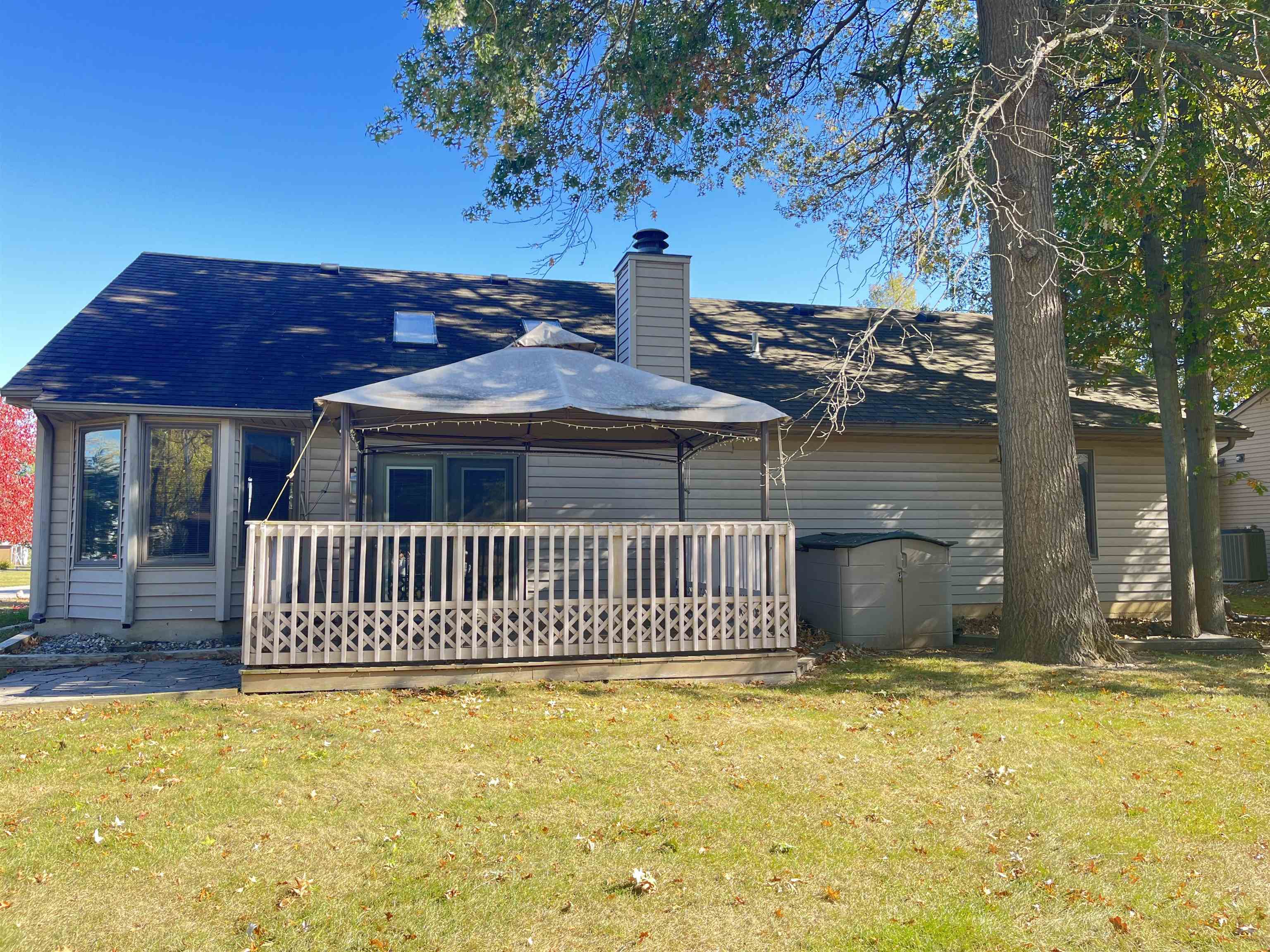 Photo 6 of 5925 Gate Tree Lane