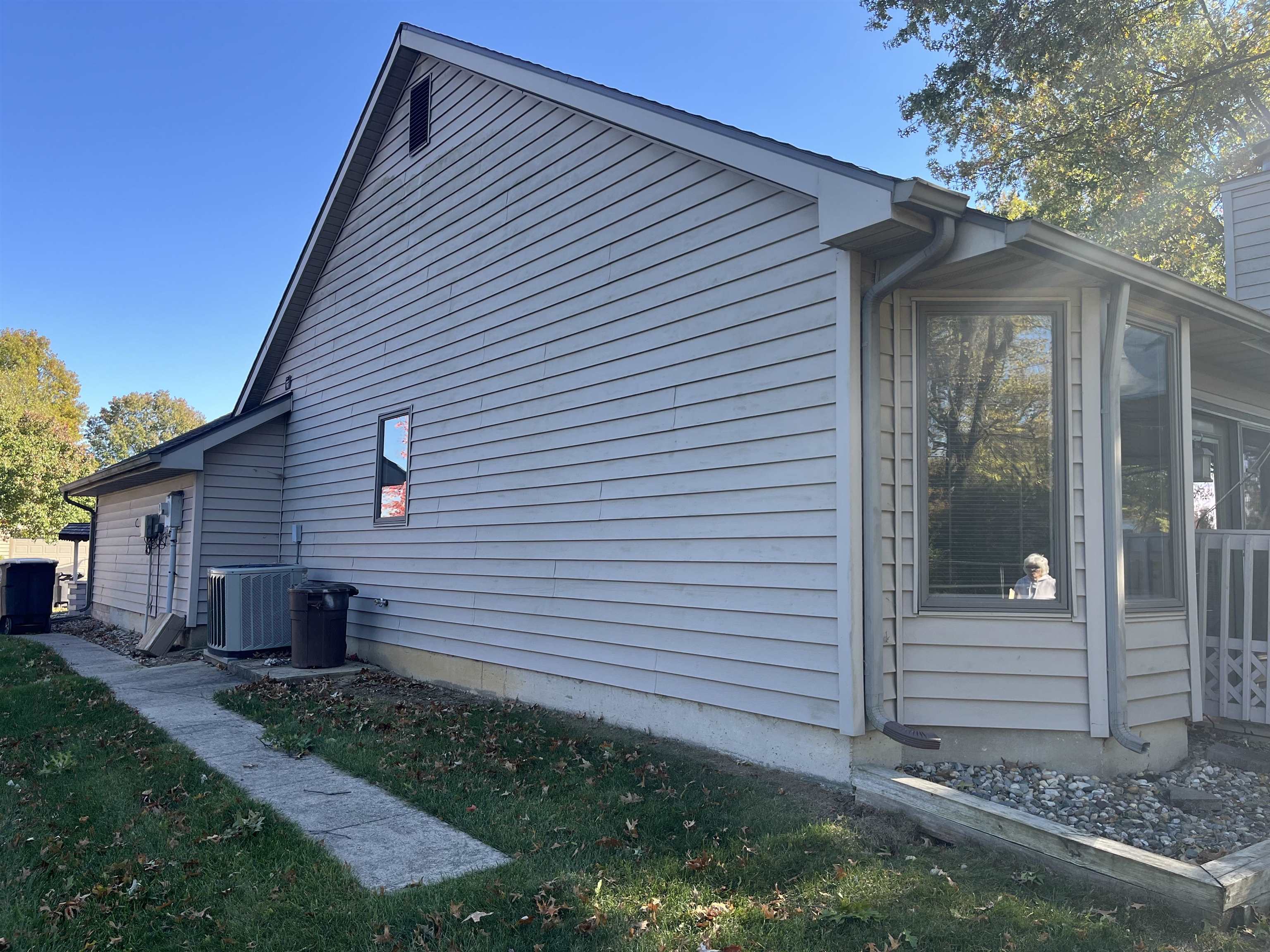 Photo 9 of 5925 Gate Tree Lane