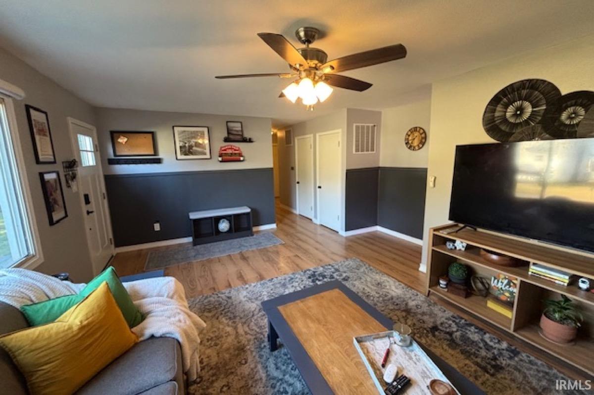 Homes for sale in Fort Wayne, IN | 3836 Highland Dr, Fort Wayne, IN 46804 | MLS# 202543953