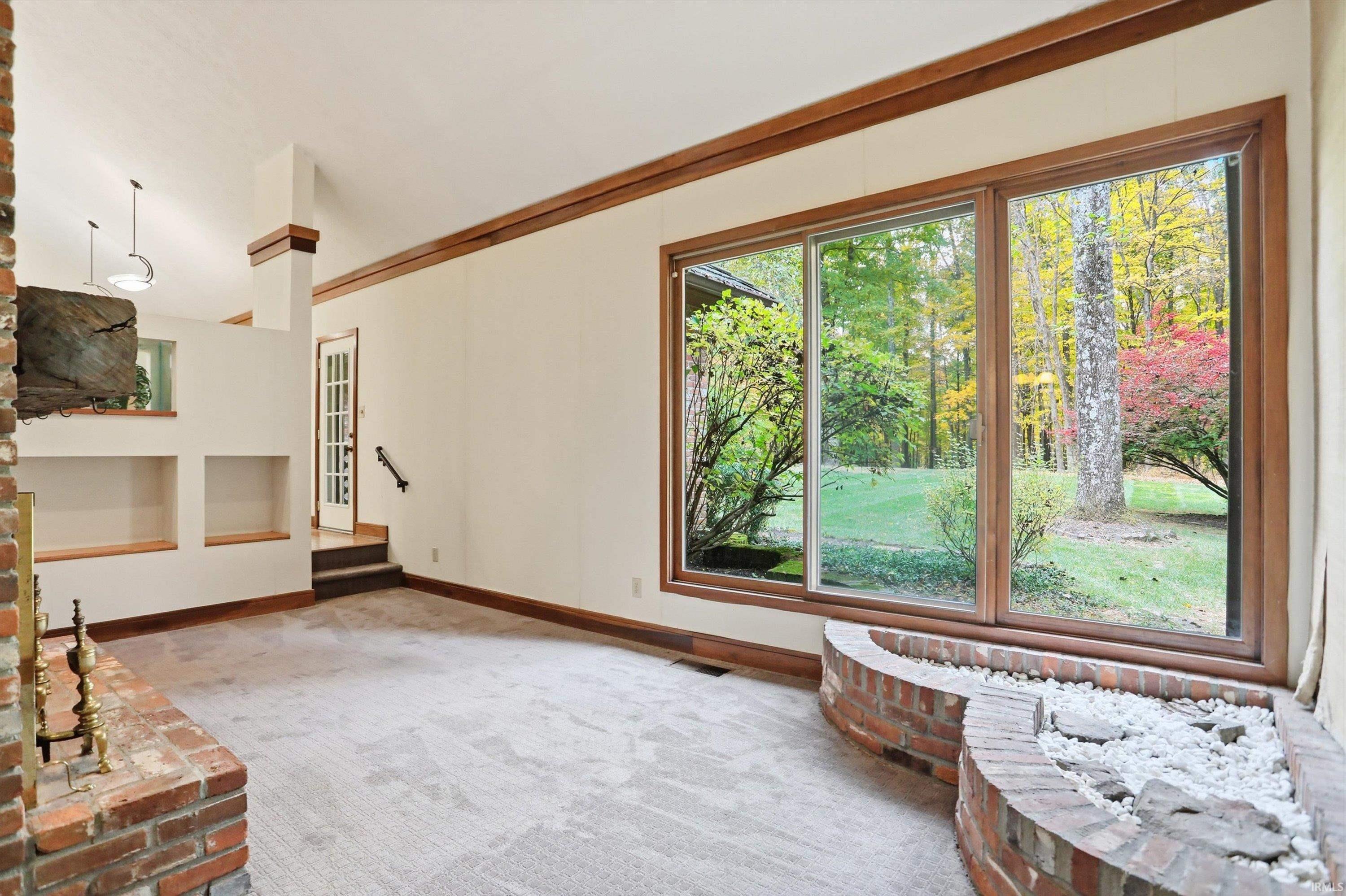 Homes for sale in Bloomington, IN | 3801 N Bittersweet Dr, Bloomington, IN 47408 | MLS# 202543955