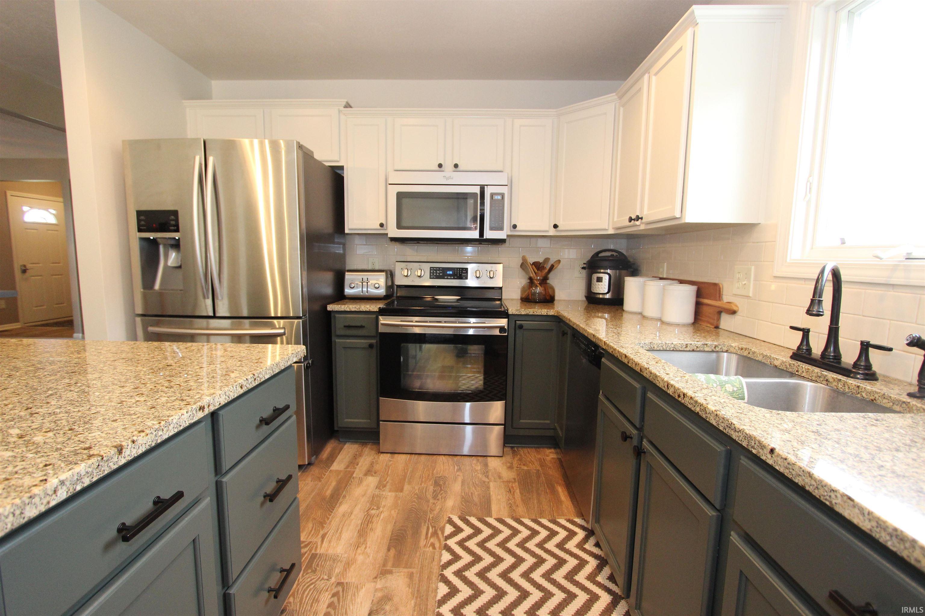 Photo 12 of 212 N Westchester Drive