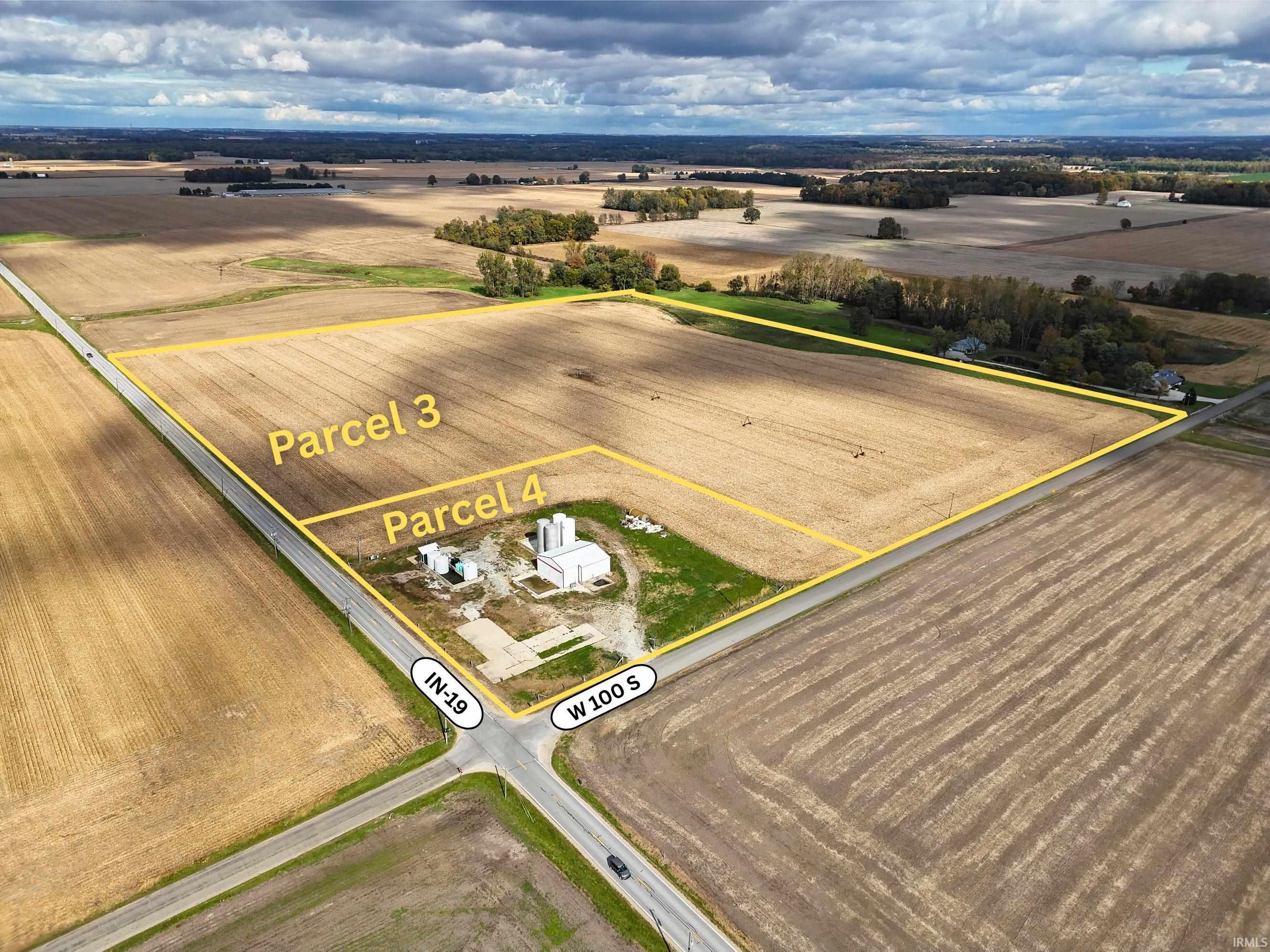 Photo 2 of 10396 W 100 S