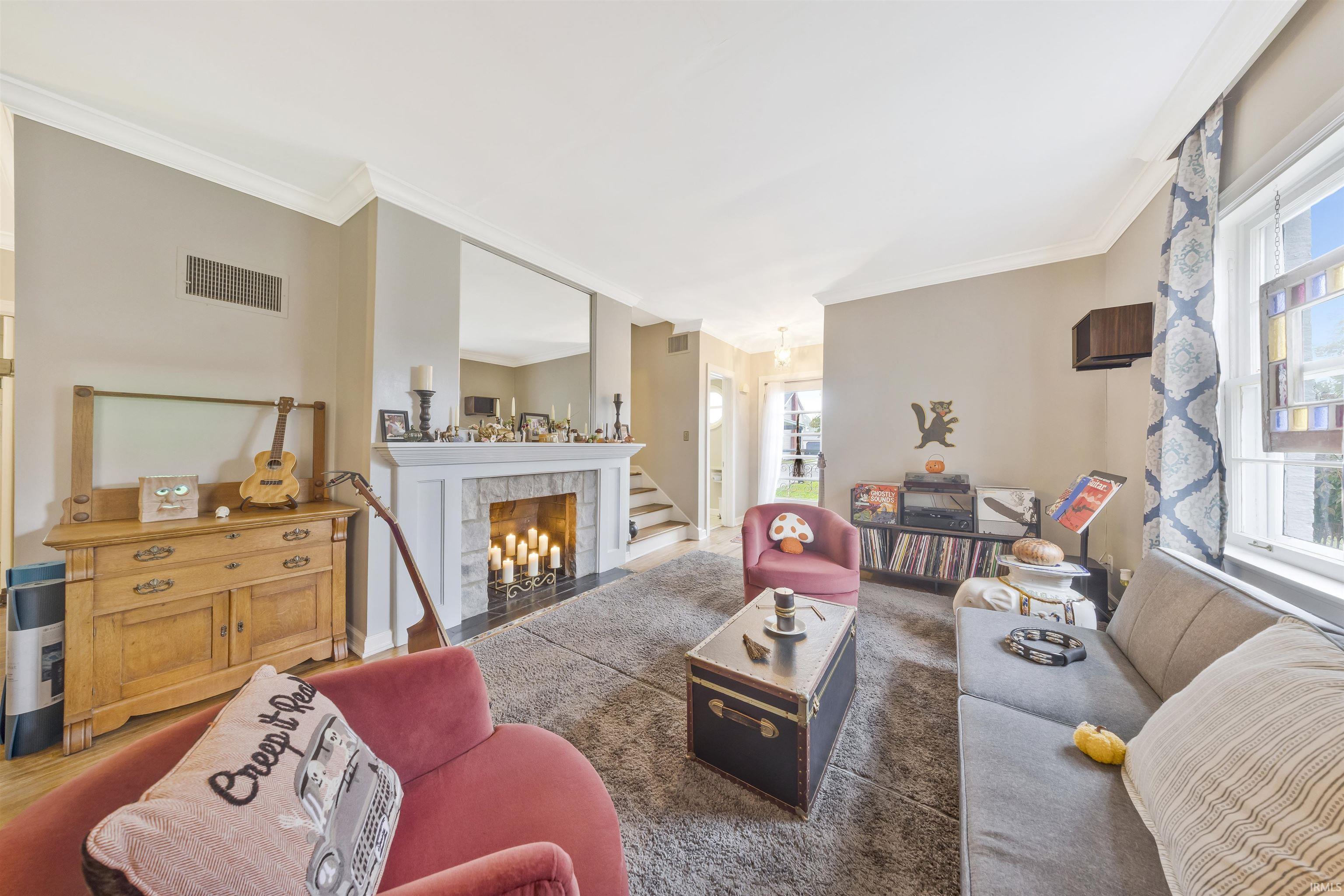 Homes for sale in Evansville, IN | 2909 E Mulberry St, Evansville, IN 47714 | MLS# 202543970