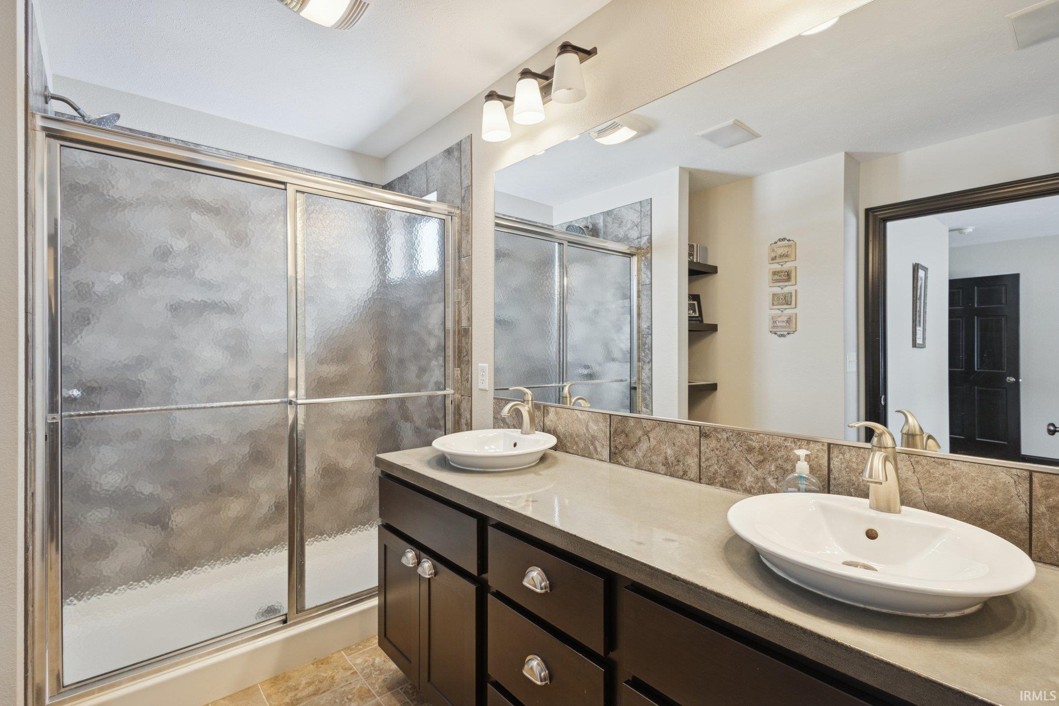 Photo 19 of 67354 Kensington Drive