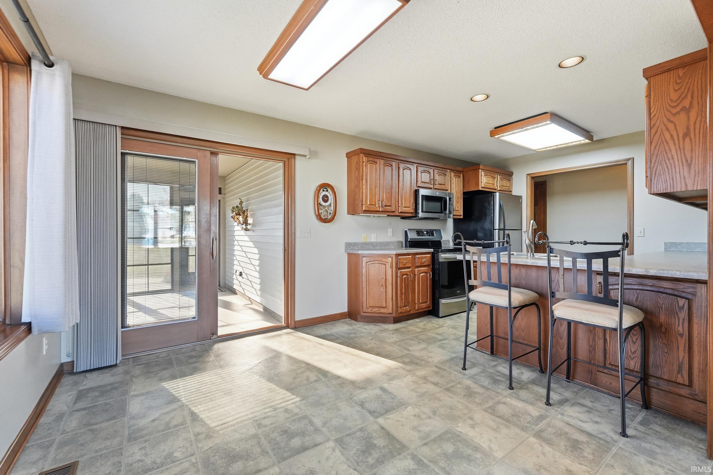 Photo 6 of 3727 Thyme Court