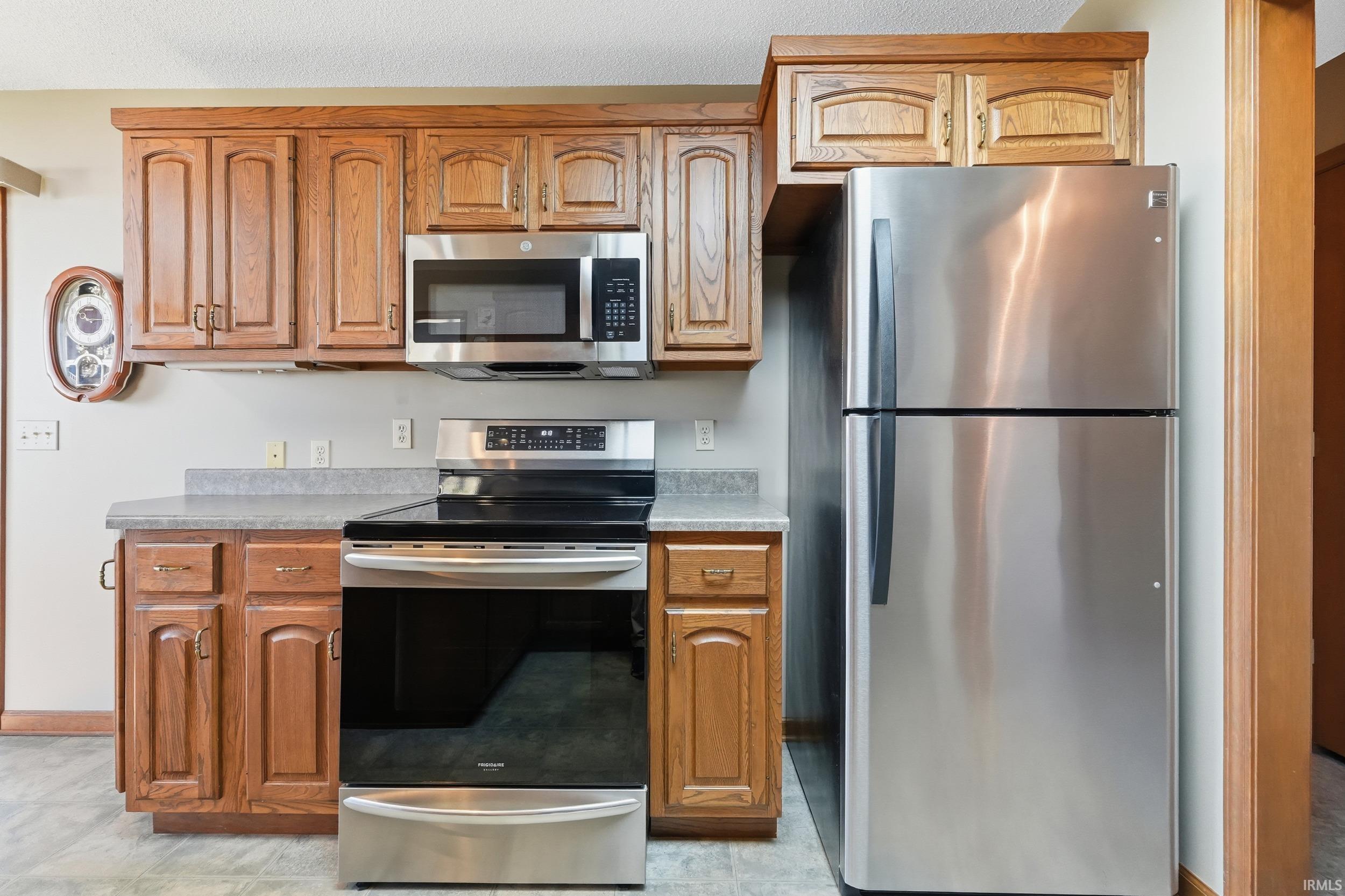 Photo 8 of 3727 Thyme Court