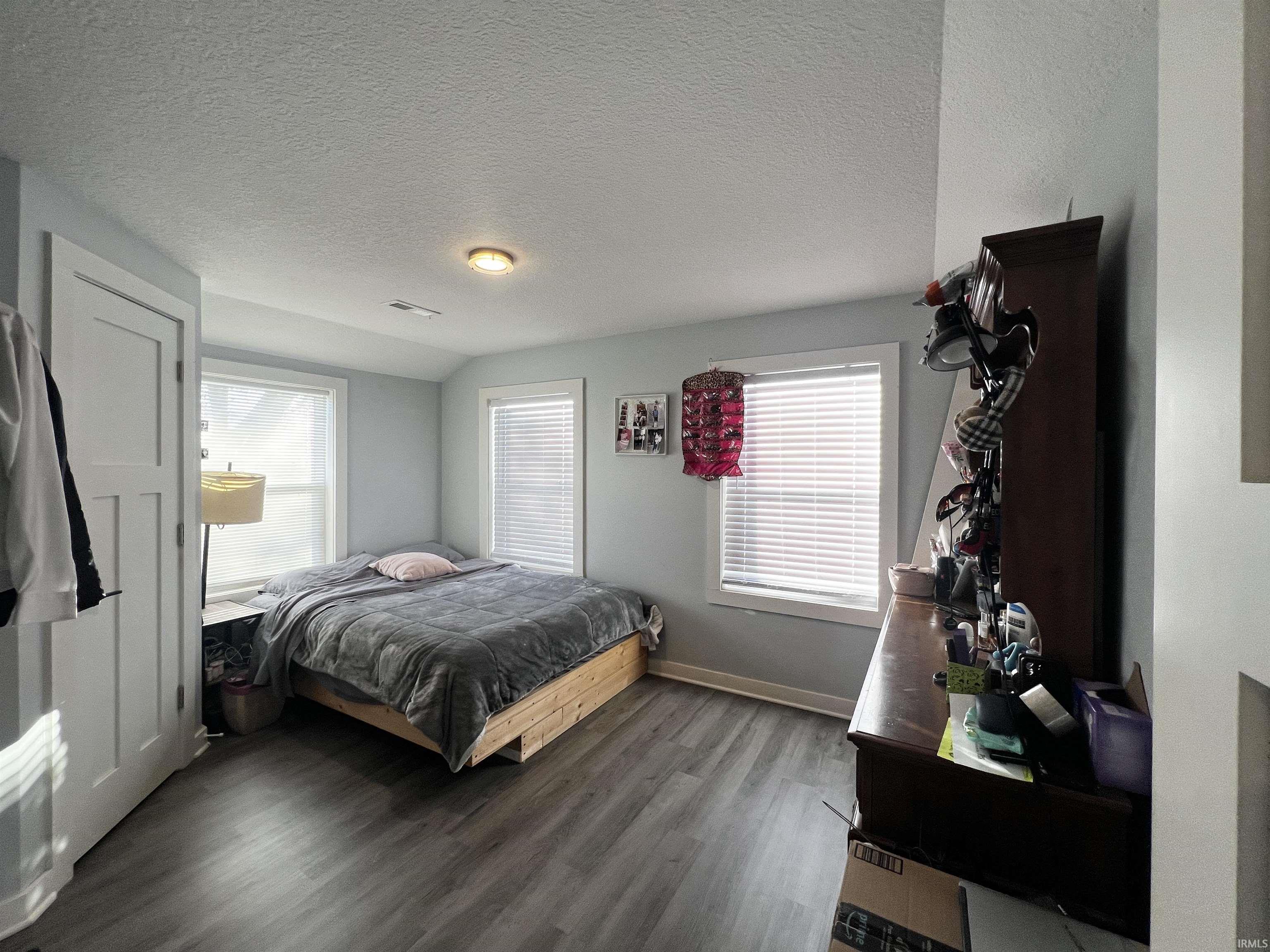 Photo 13 of 25812 Maumee Center Road