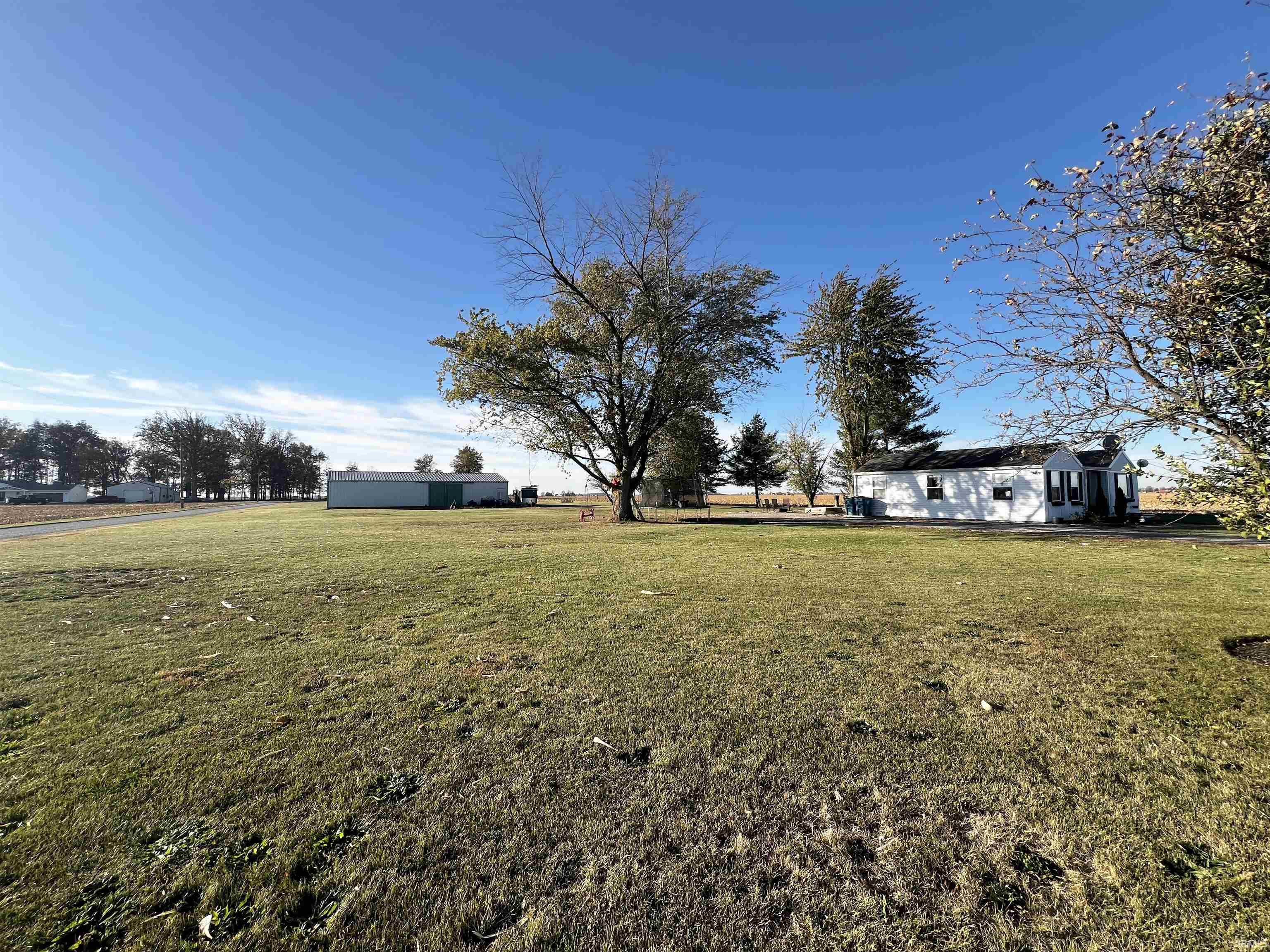 Photo 17 of 25812 Maumee Center Road