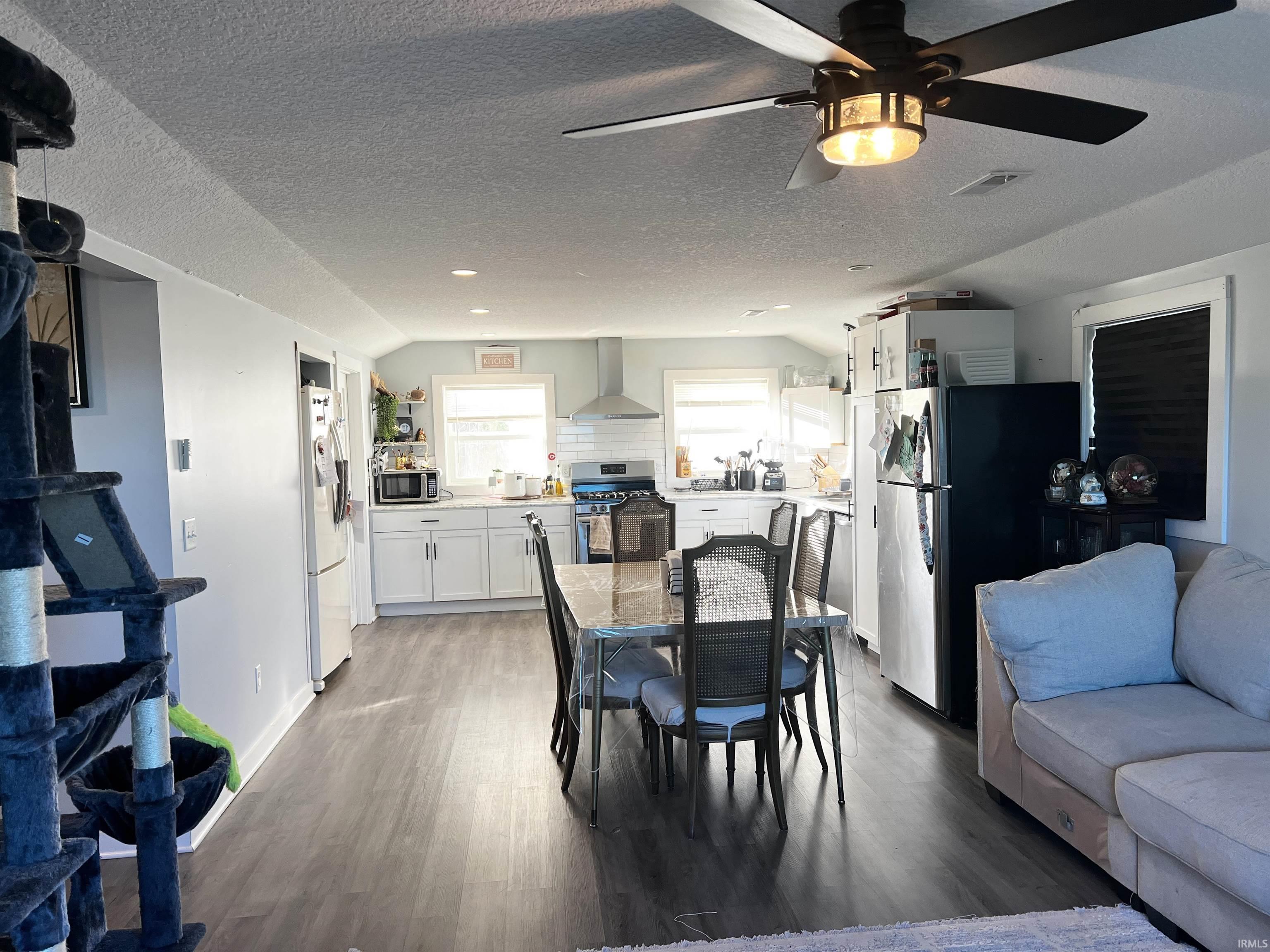 Photo 5 of 25812 Maumee Center Road