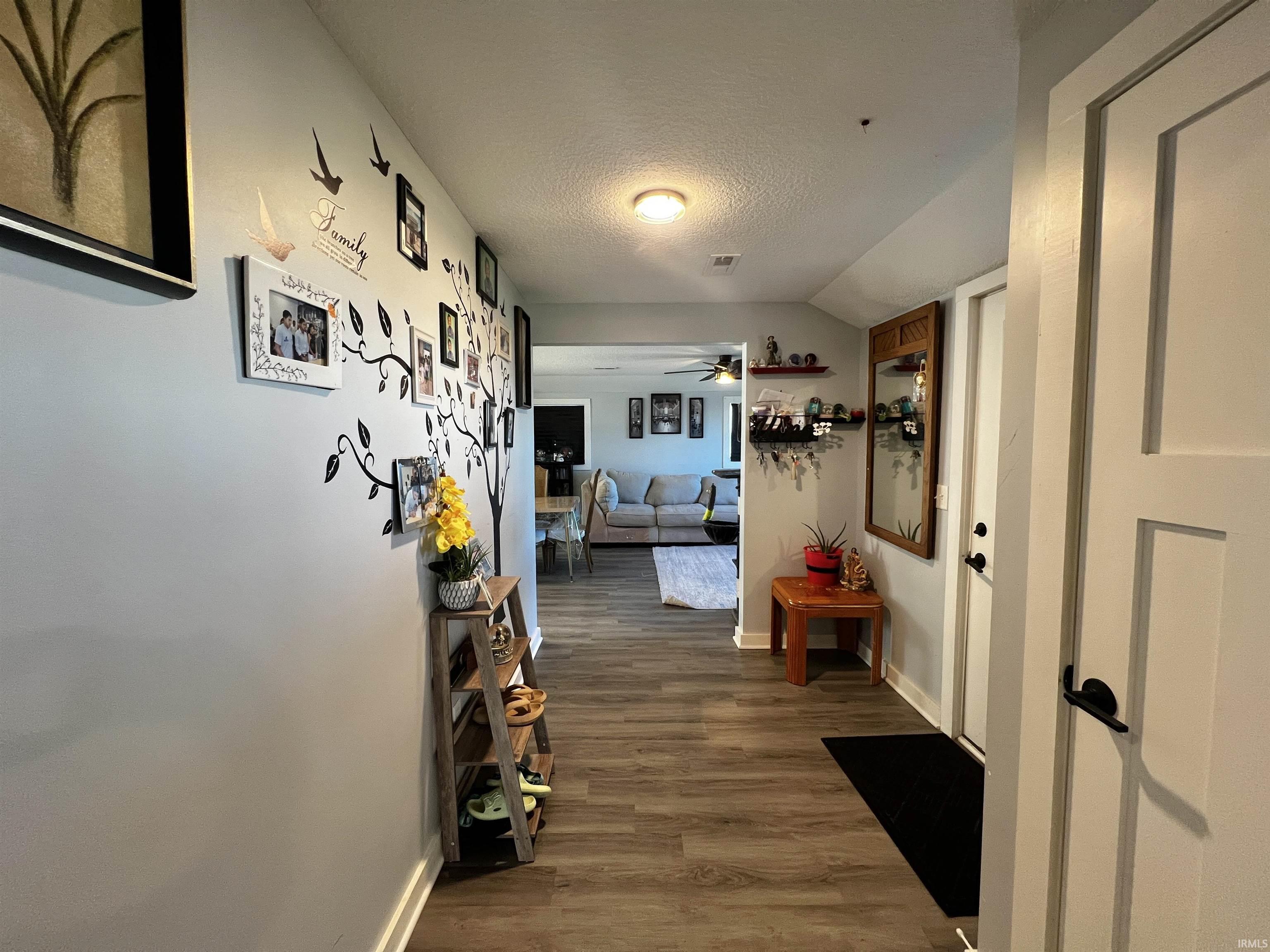 Photo 8 of 25812 Maumee Center Road