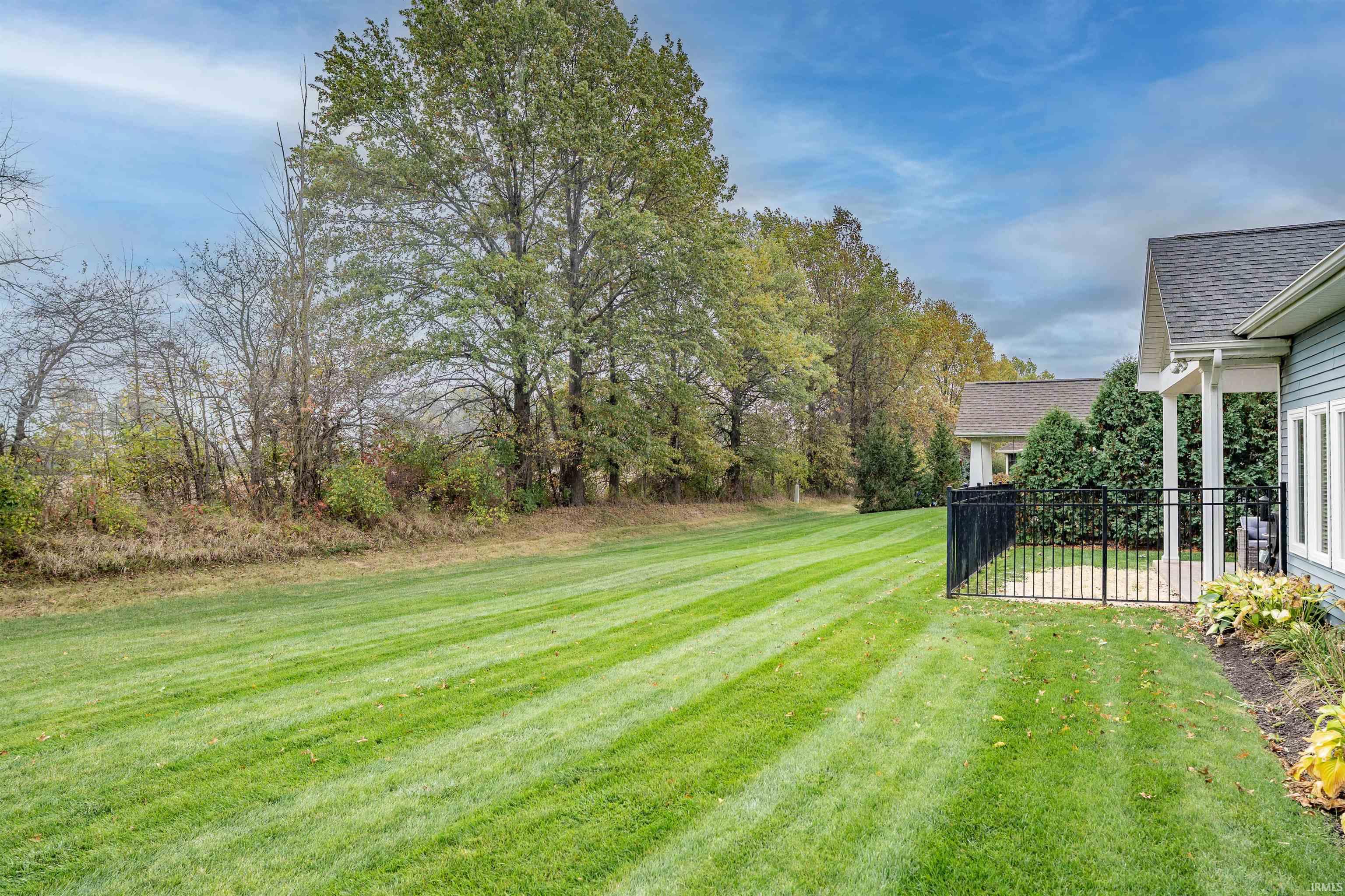 Photo 31 of 10354 Cottage Park Cove