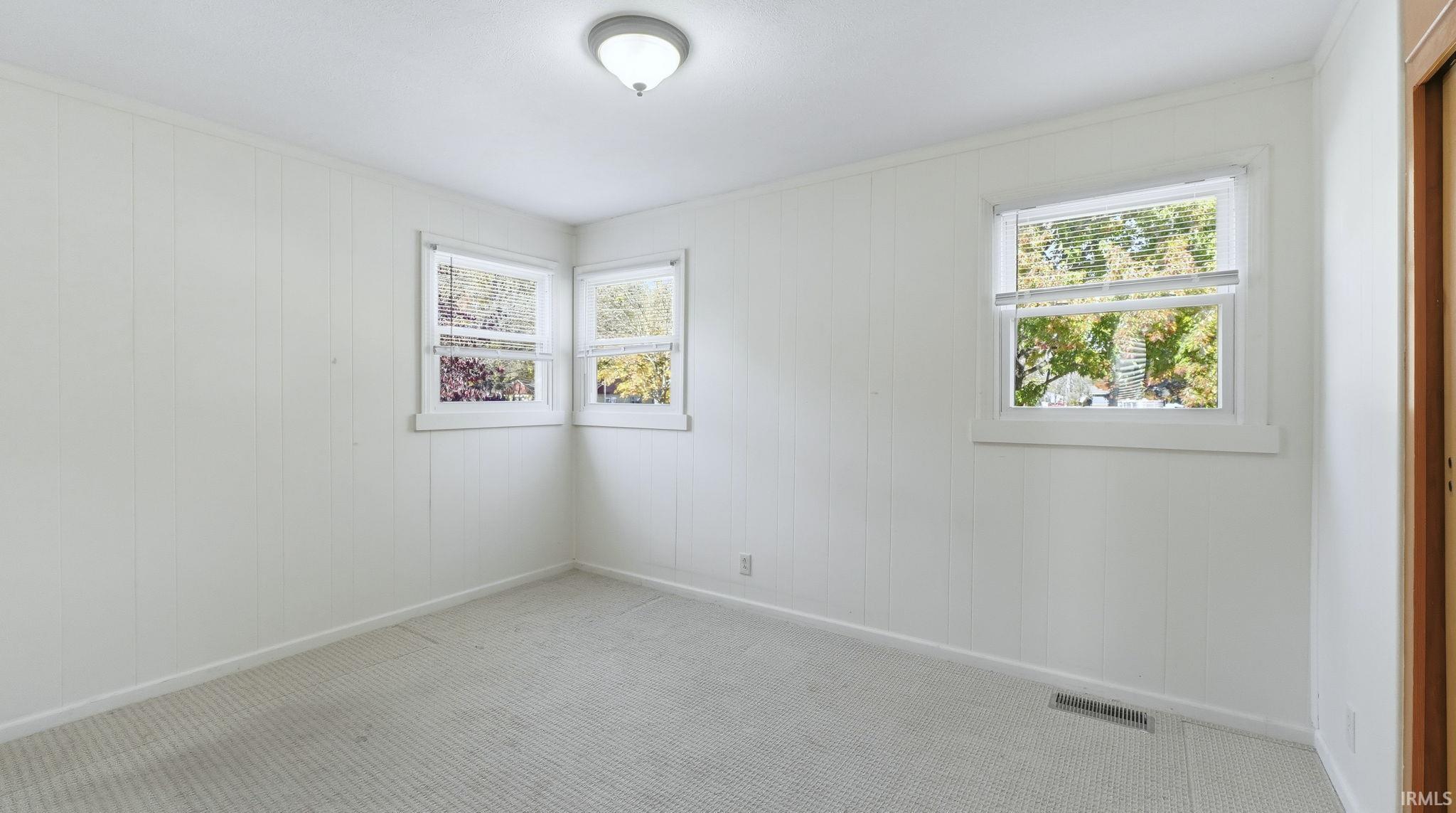 213 E Maple Grove Street