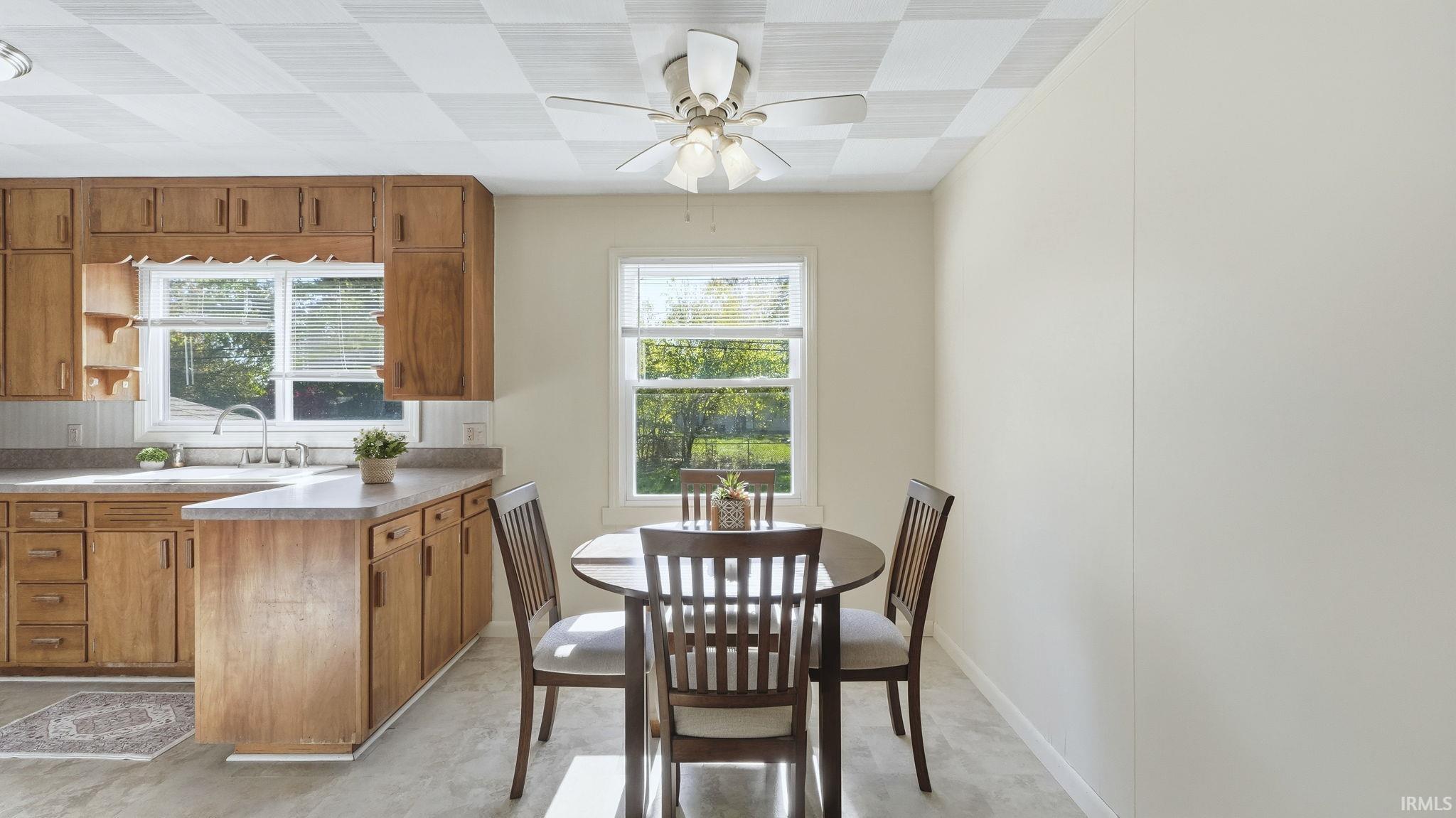 213 E Maple Grove Street