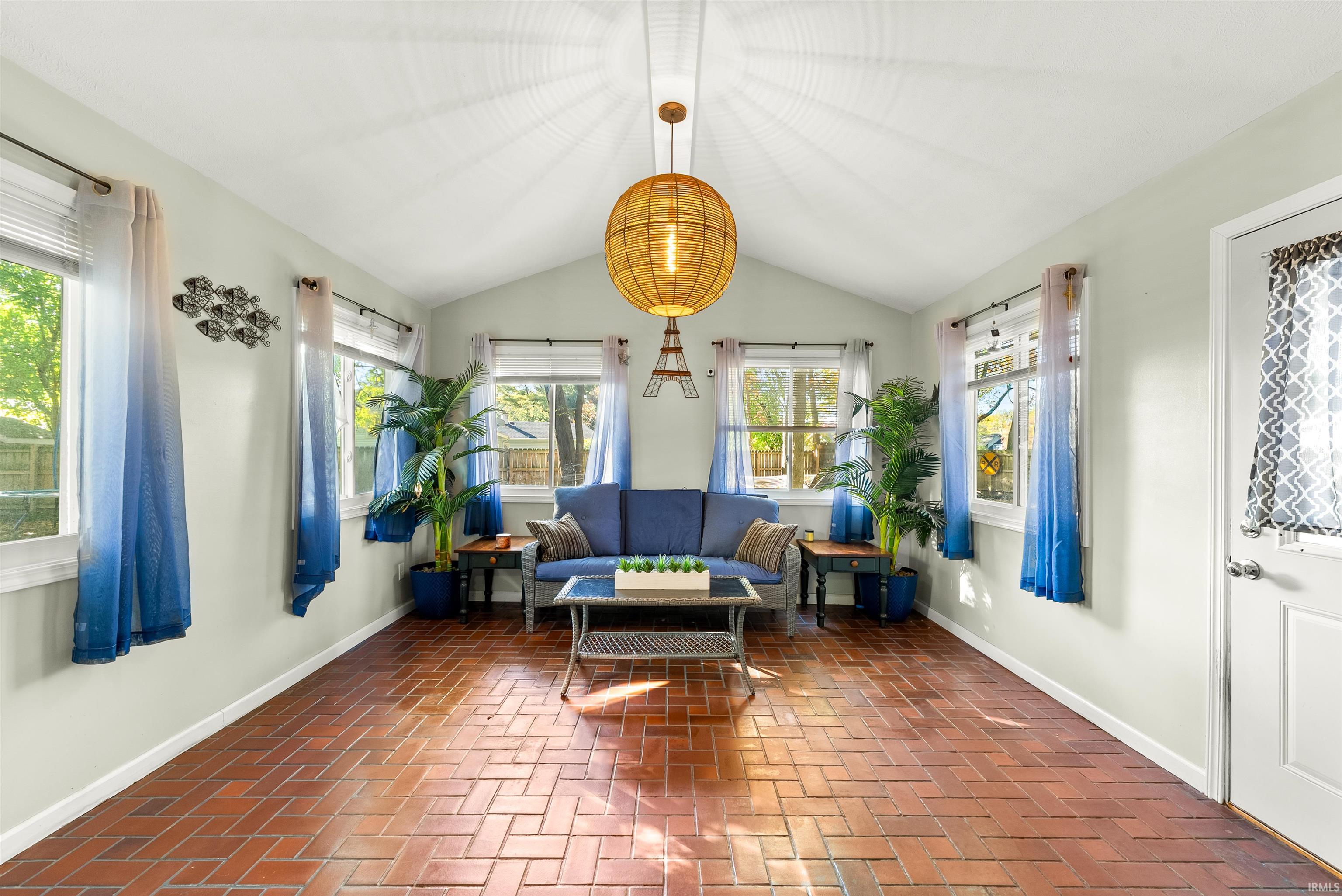 Photo 14 of 23236 Kingsland Court