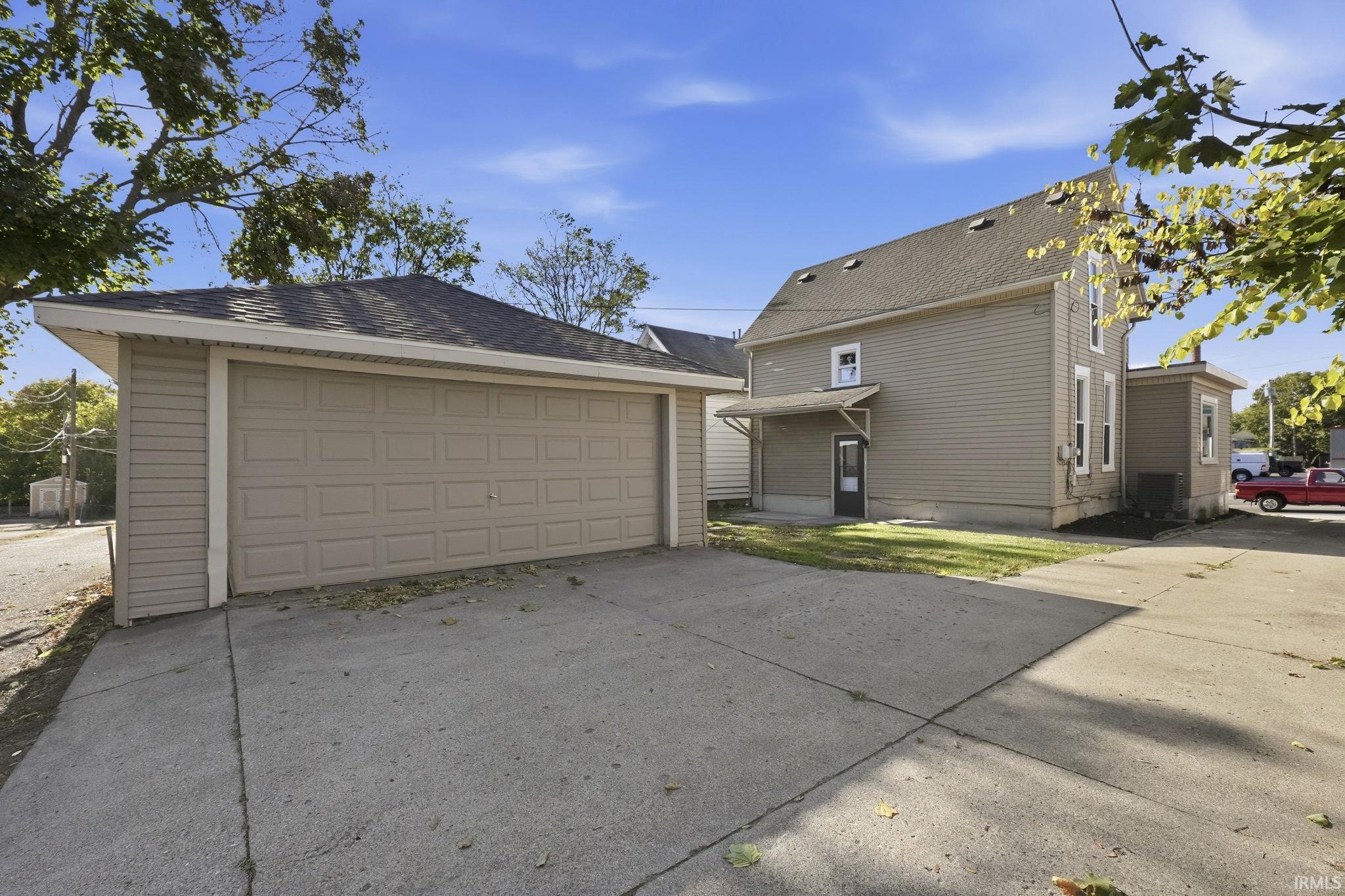 Photo 1 of 325 N Lafontaine Street