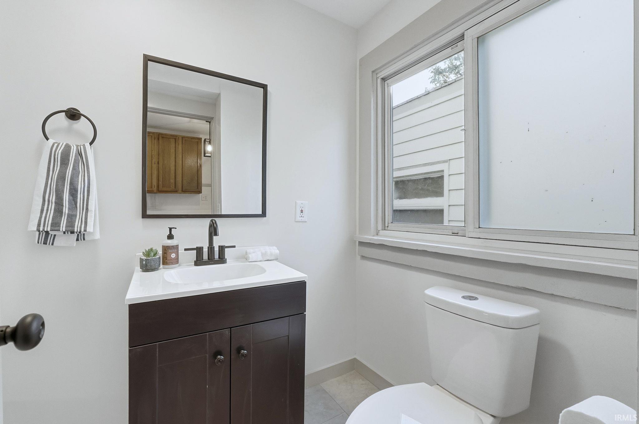 Photo 10 of 325 N Lafontaine Street