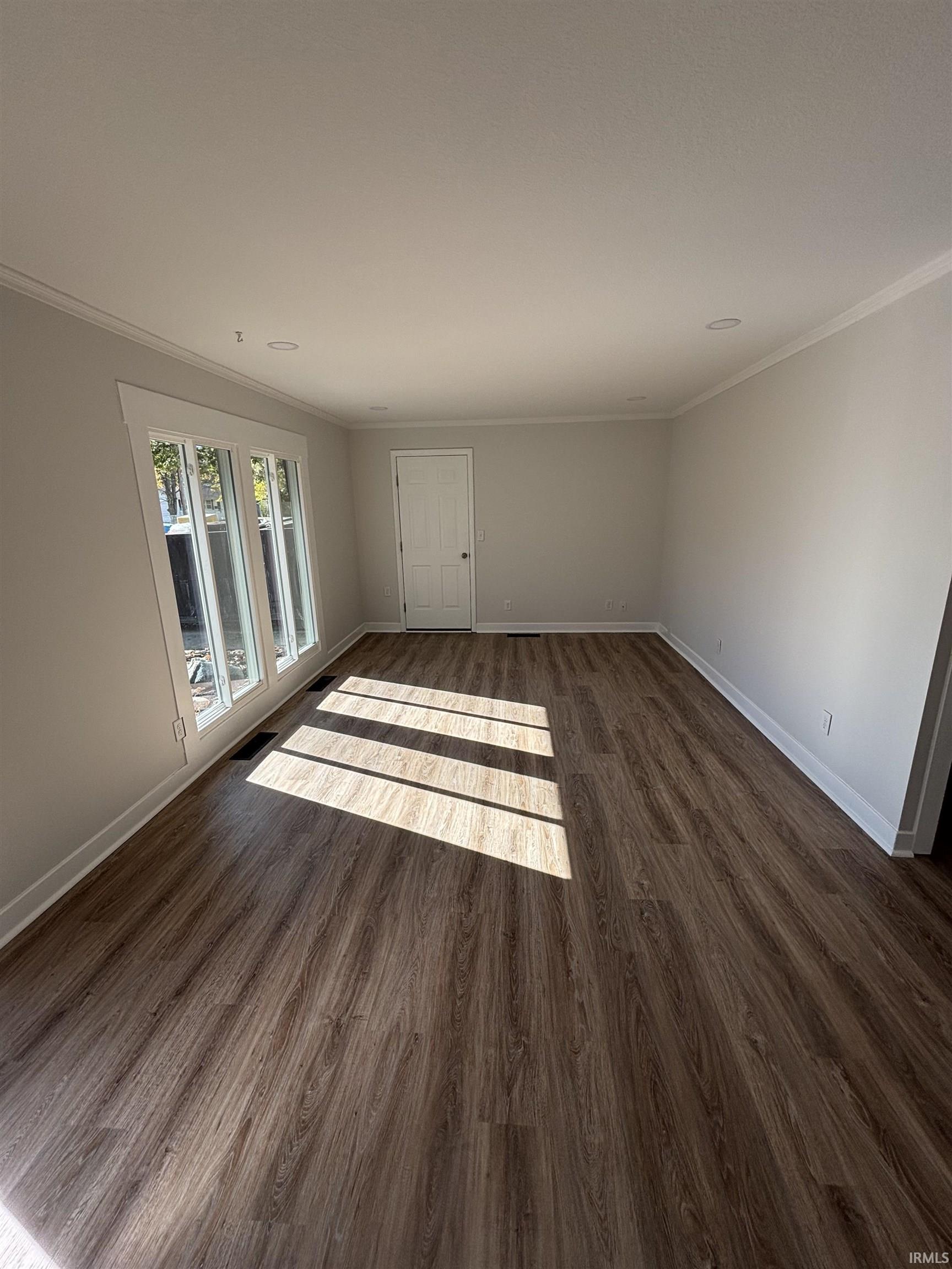 Photo 8 of 3343 Vance Avenue