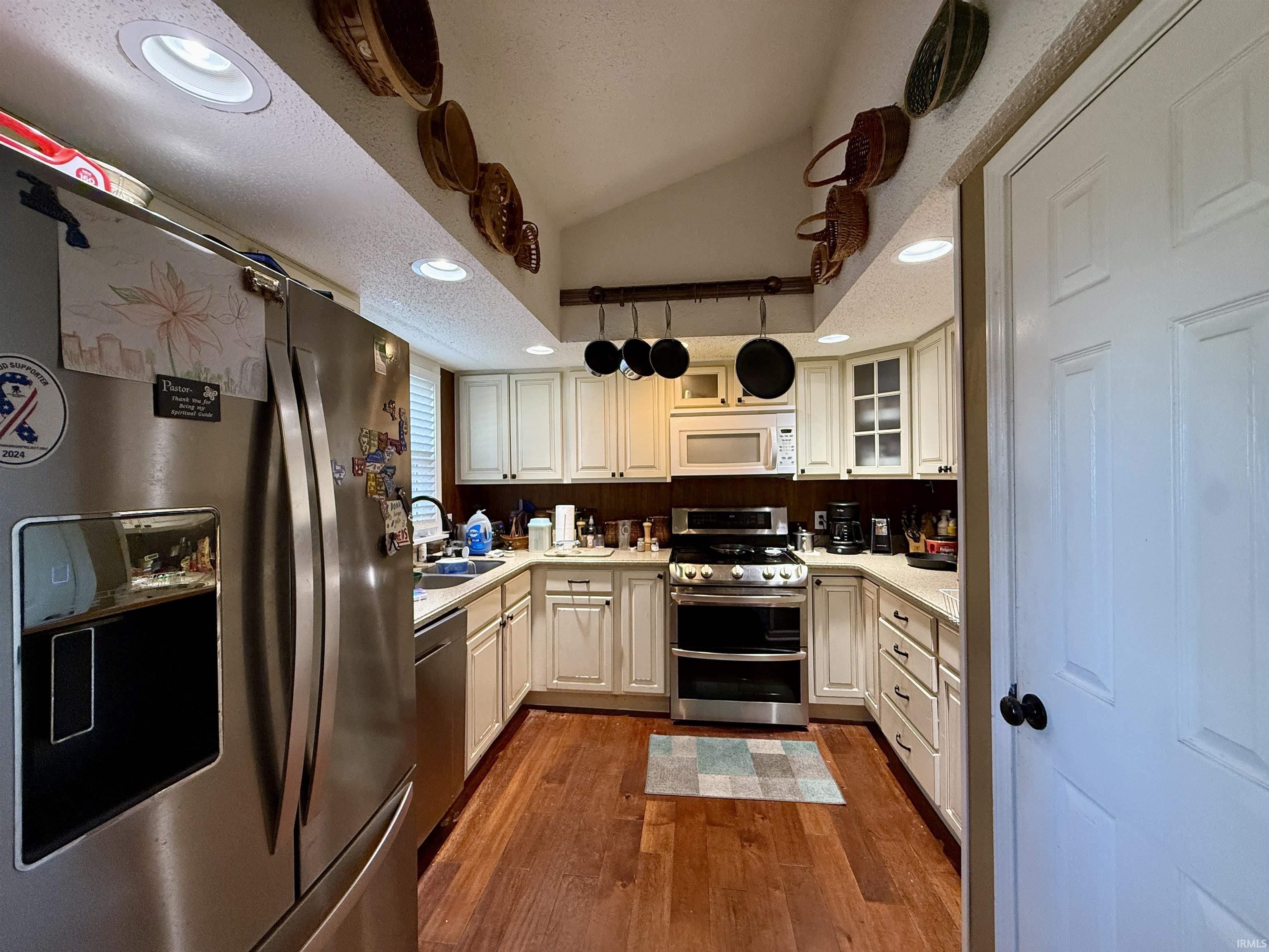 Homes for sale in Rockport, IN | 2972 More Dr, Rockport, IN 47635 | MLS# 202544038