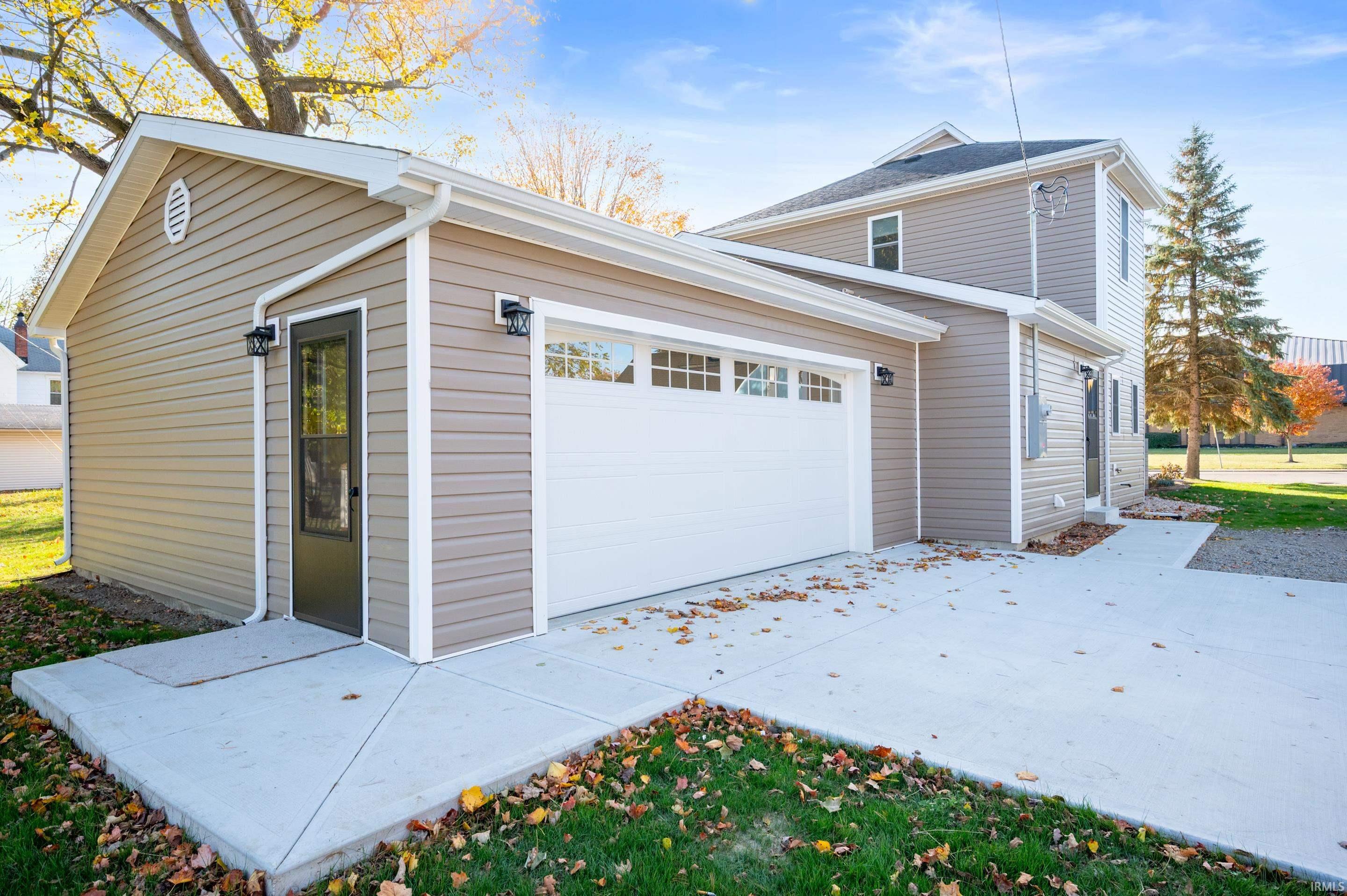 Homes for sale in Hartford City, IN | 218 W North St, Hartford City, IN 47348 | MLS# 202544050