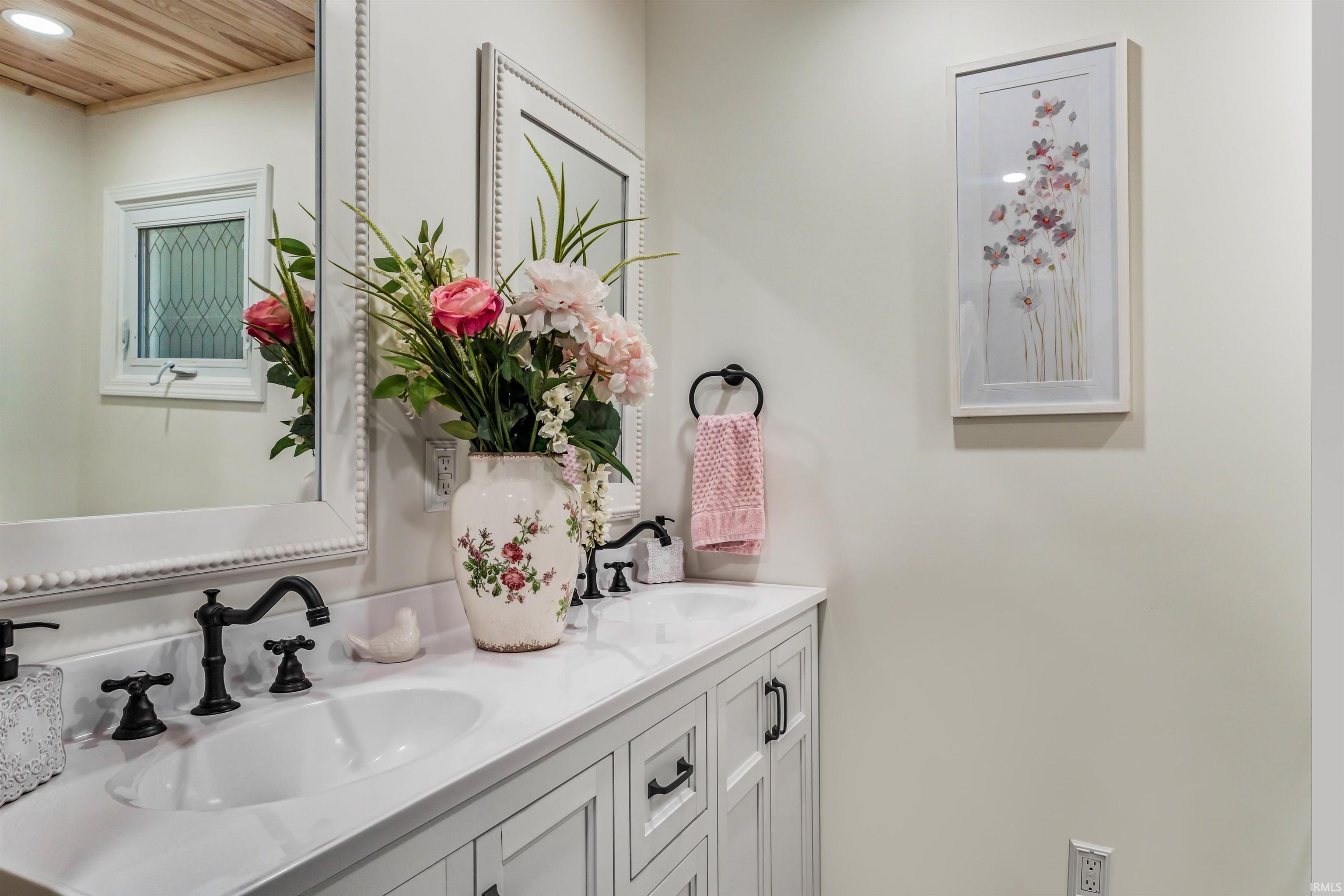 Photo 16 of 456 Spring Beach Road