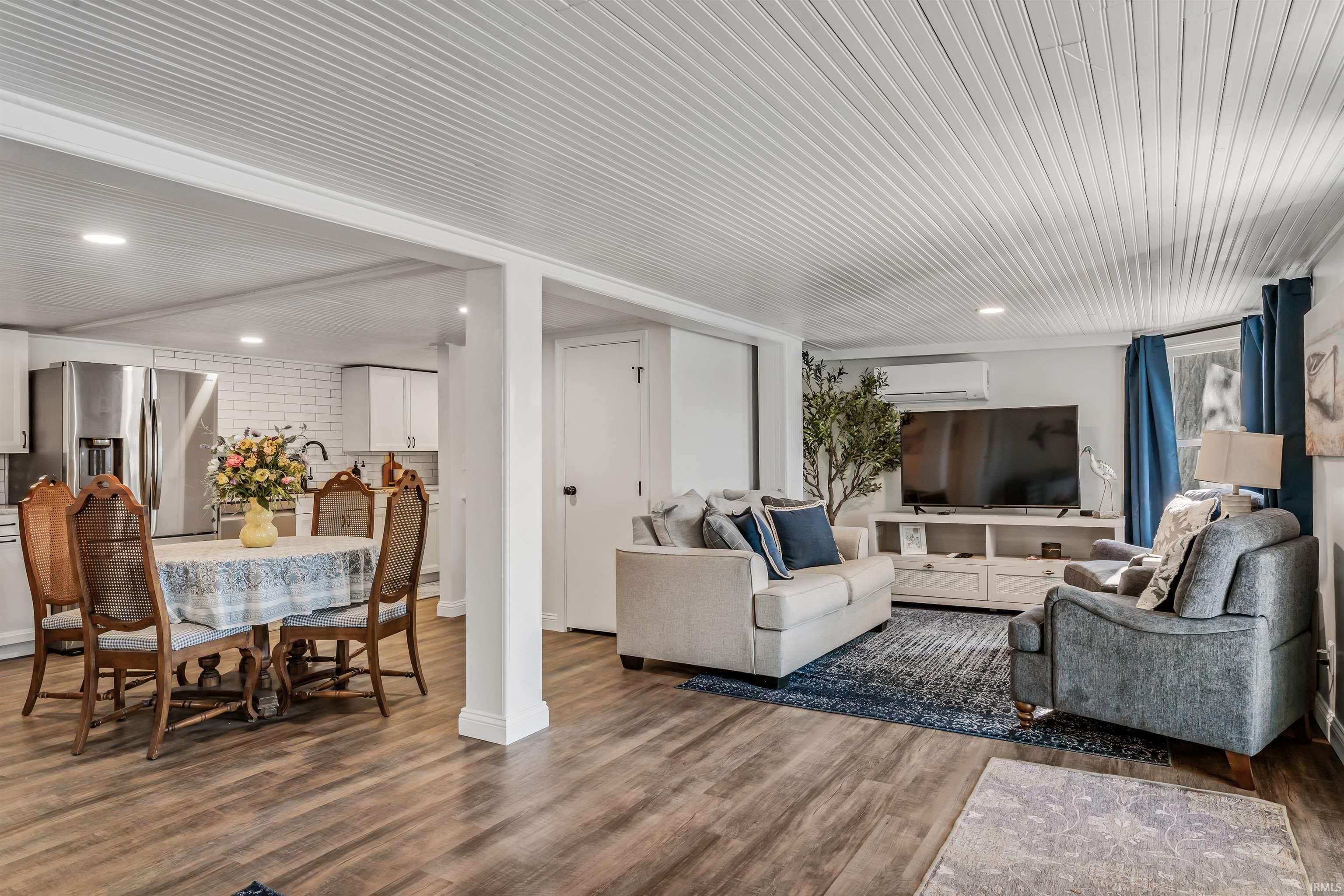 Photo 23 of 456 Spring Beach Road