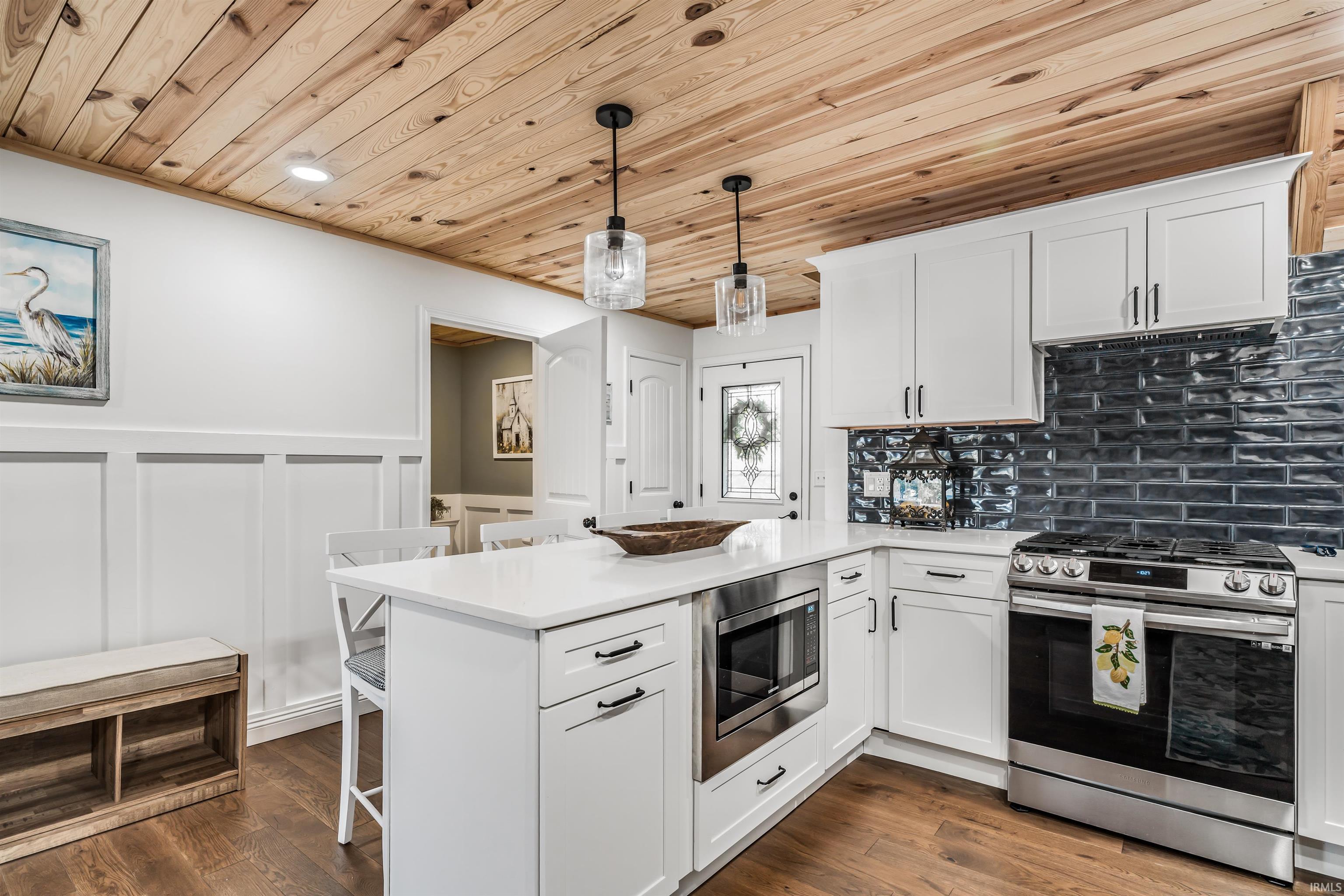 Photo 6 of 456 Spring Beach Road