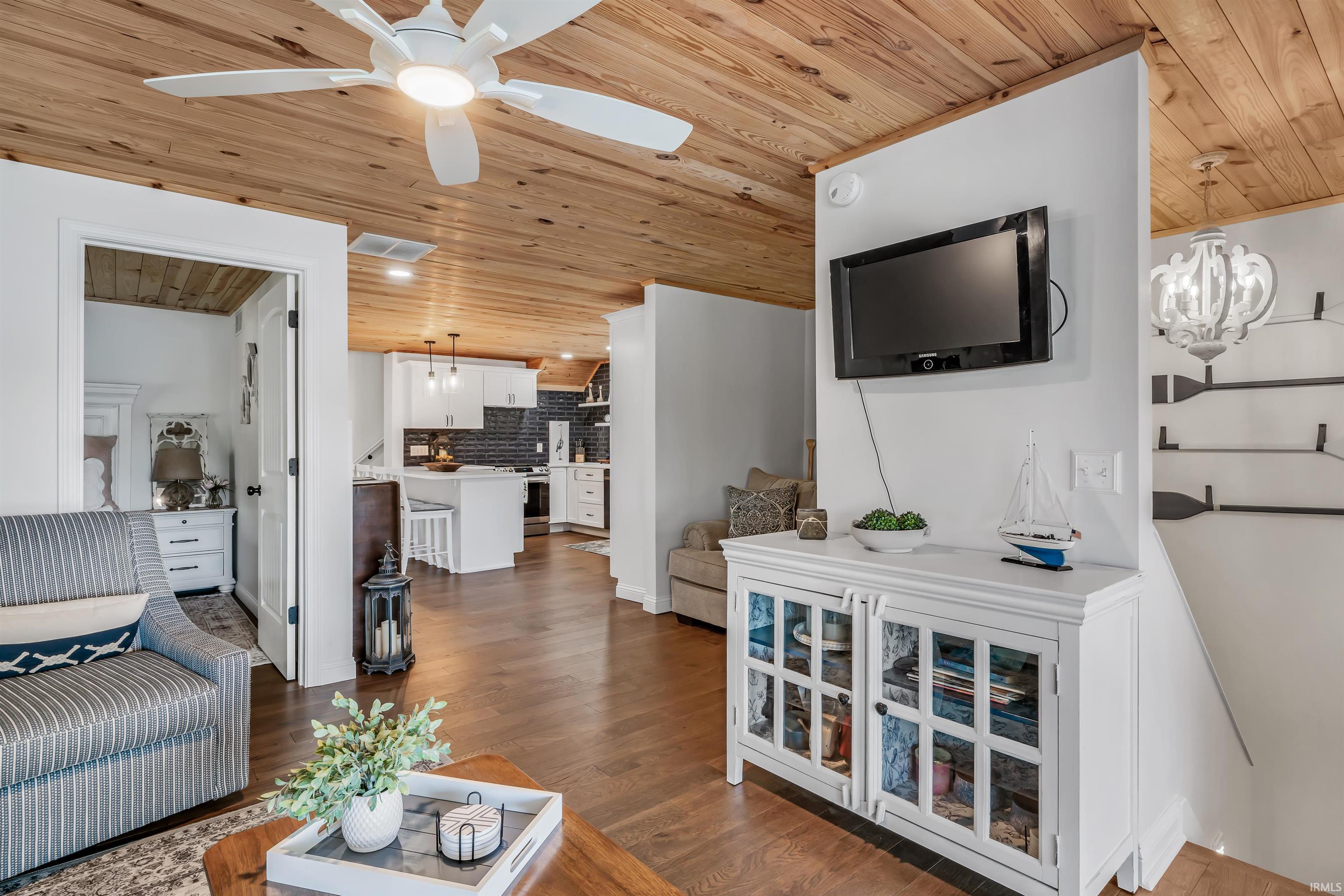 Photo 9 of 456 Spring Beach Road