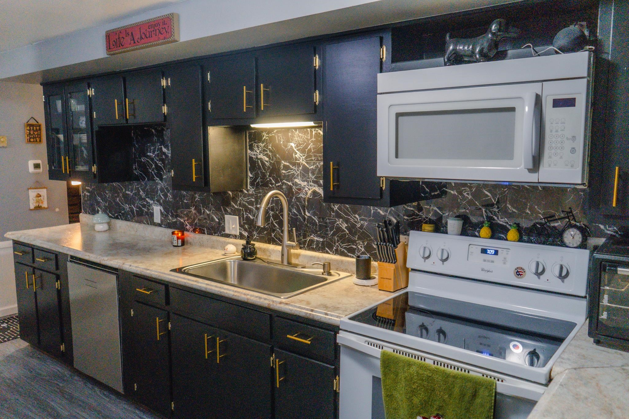 Photo 13 of 4920 Wheelock Road