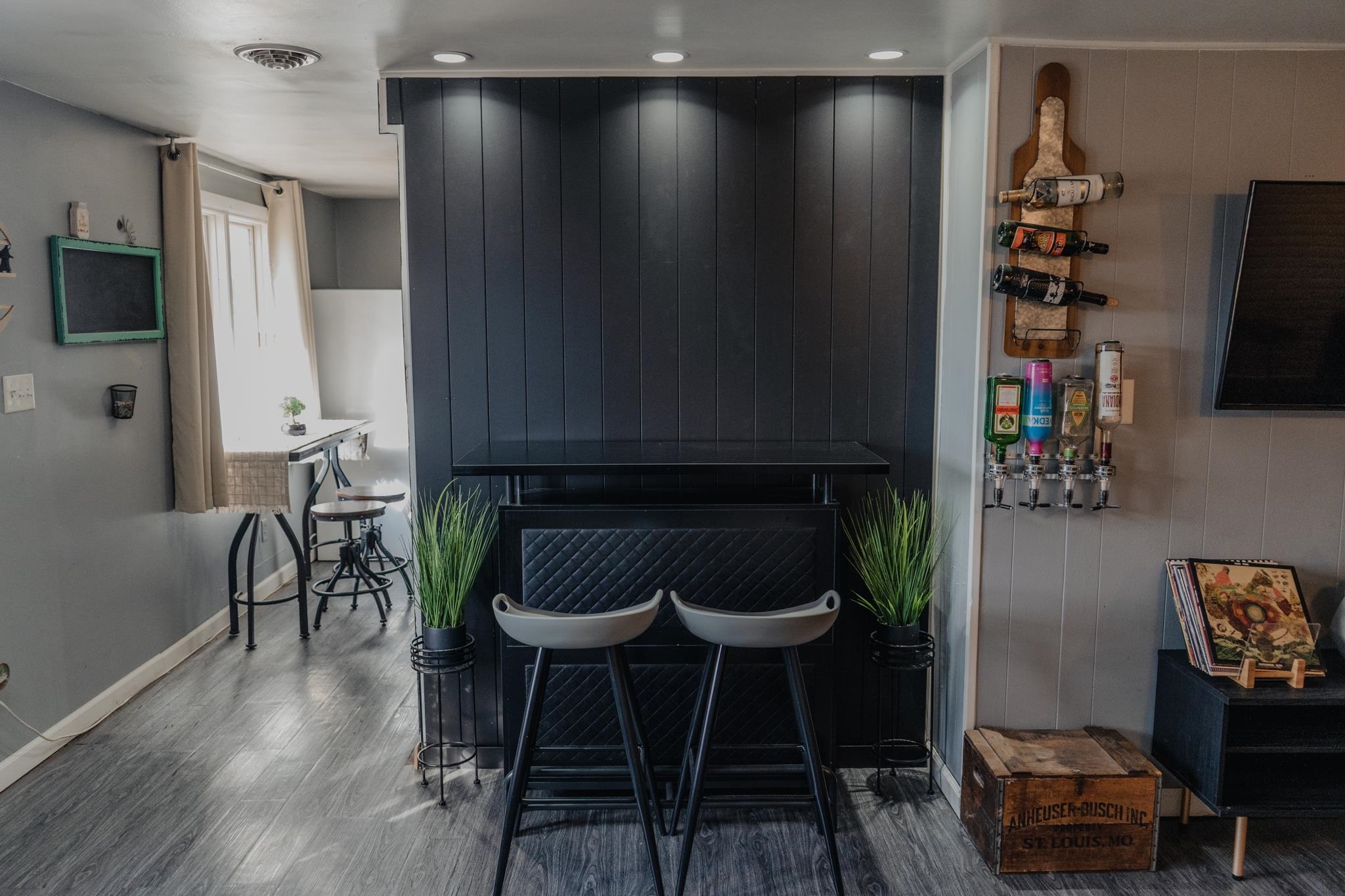 Photo 17 of 4920 Wheelock Road