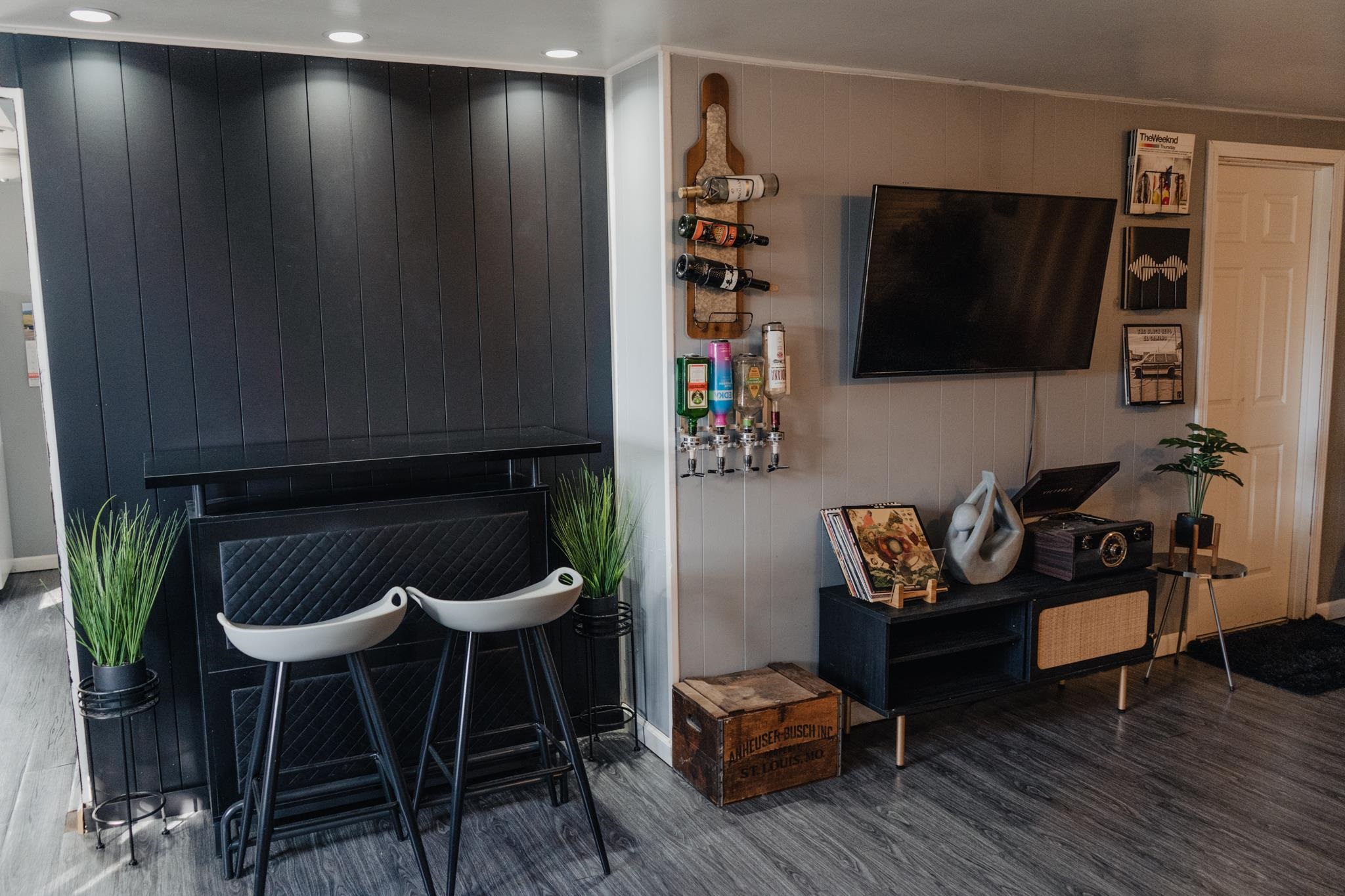 Photo 18 of 4920 Wheelock Road