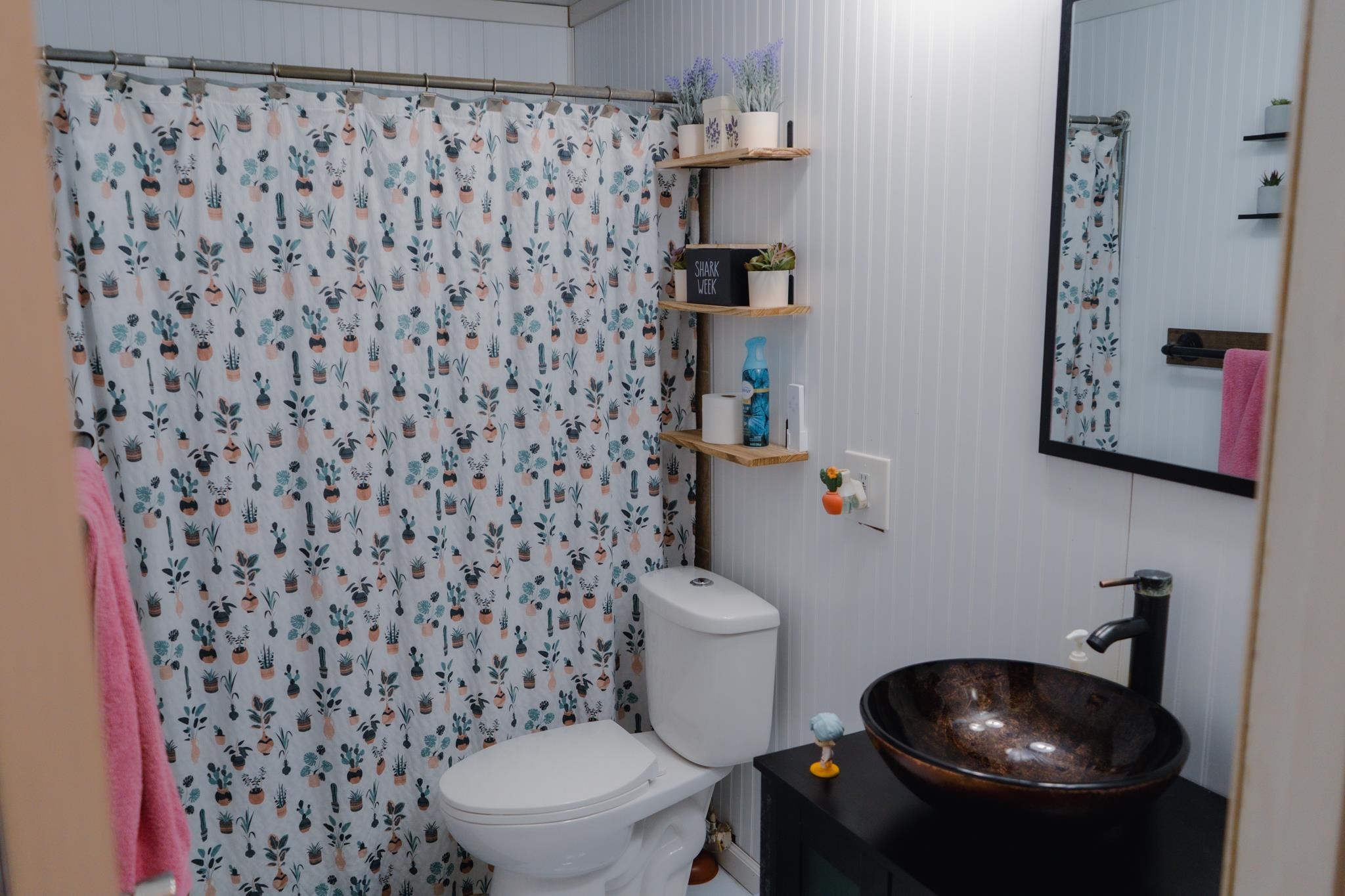 Photo 31 of 4920 Wheelock Road