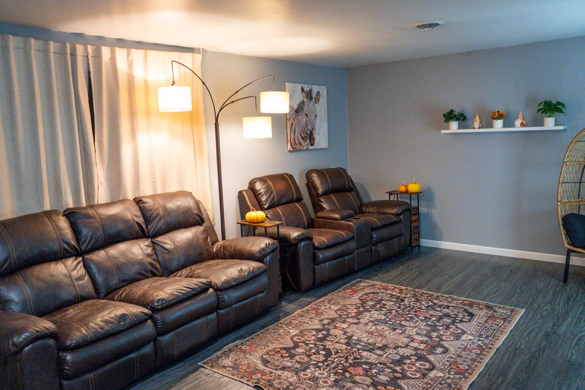 Photo 7 of 4920 Wheelock Road