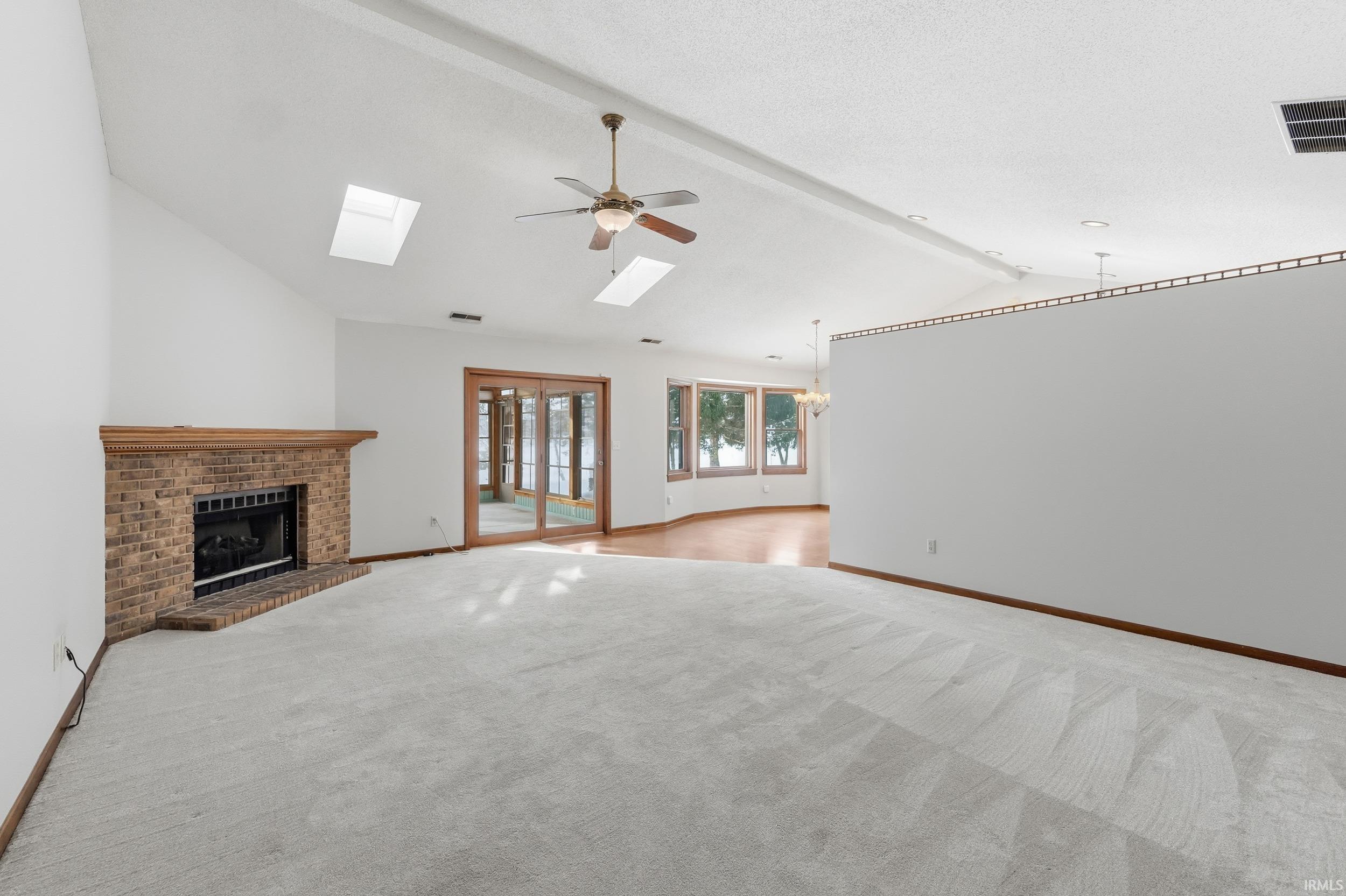 Homes for sale in Auburn, IN | 1011 Elm St, Auburn, IN 46706 | MLS# 202544073