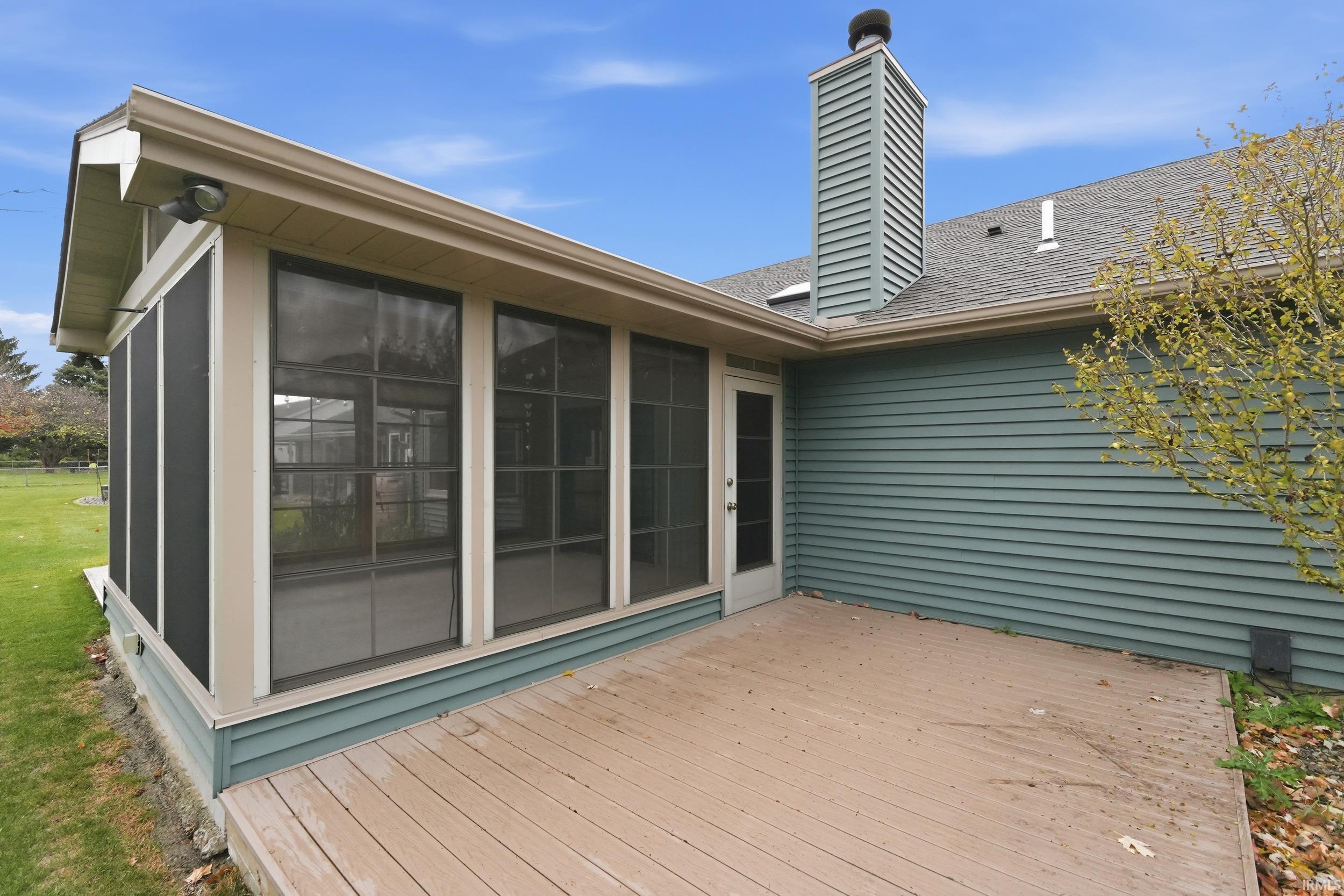 Photo 22 of 1011 Elm Street