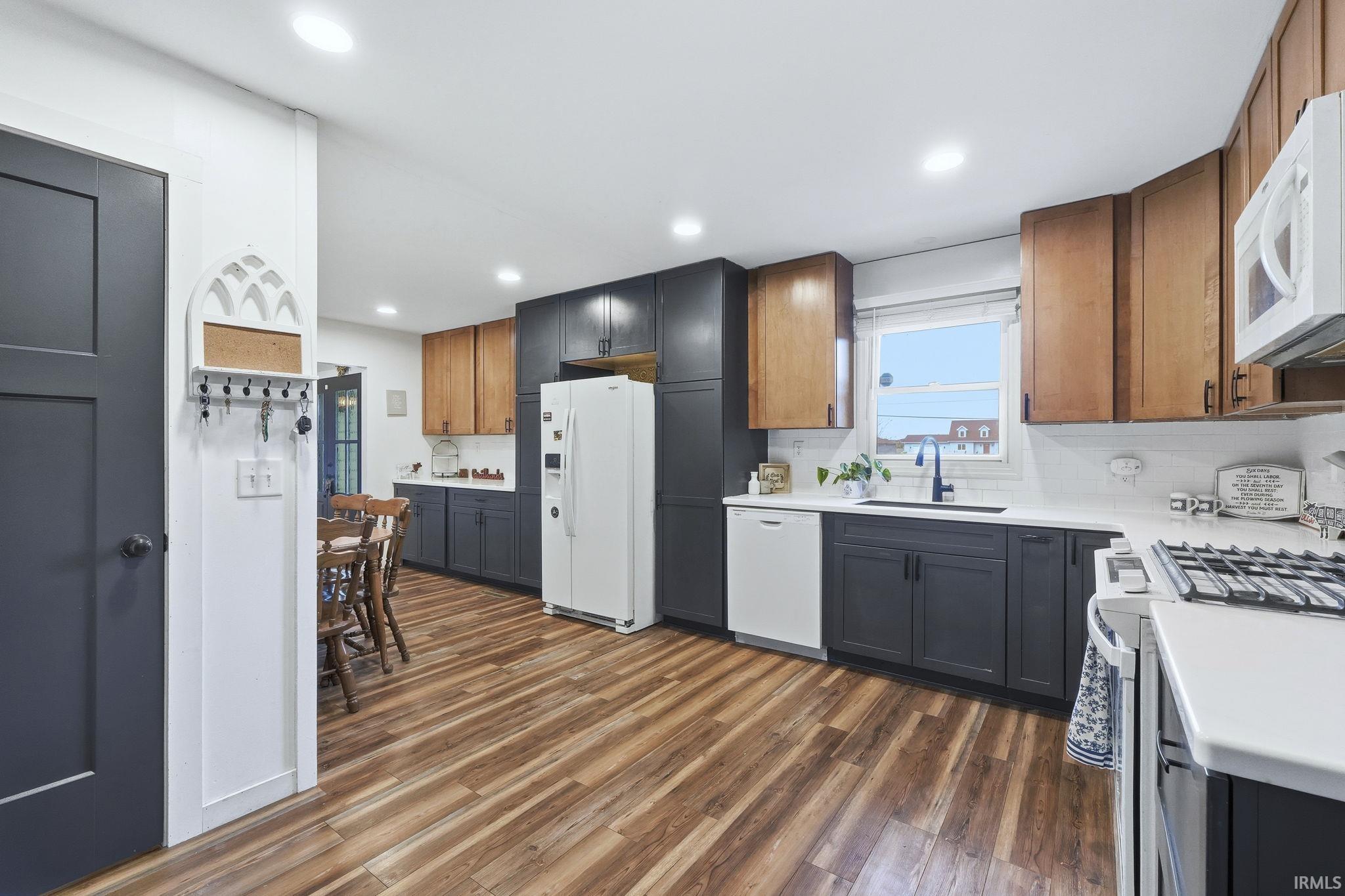 Photo 5 of 2169 E 8 Square Road